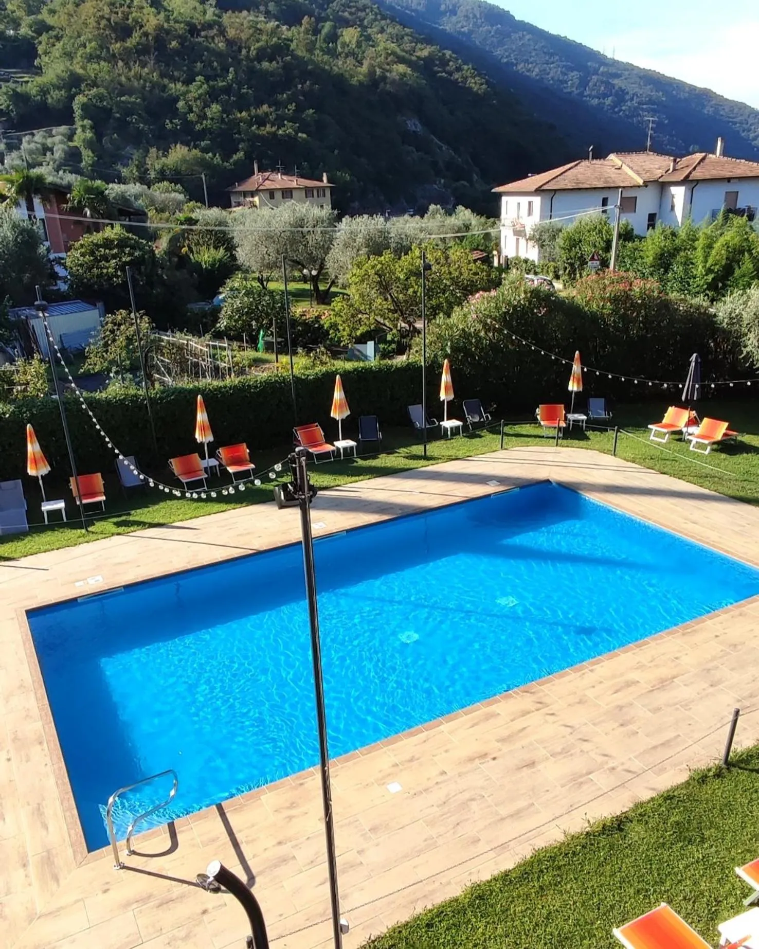 Swimming pool in Hotel Everest Arco
