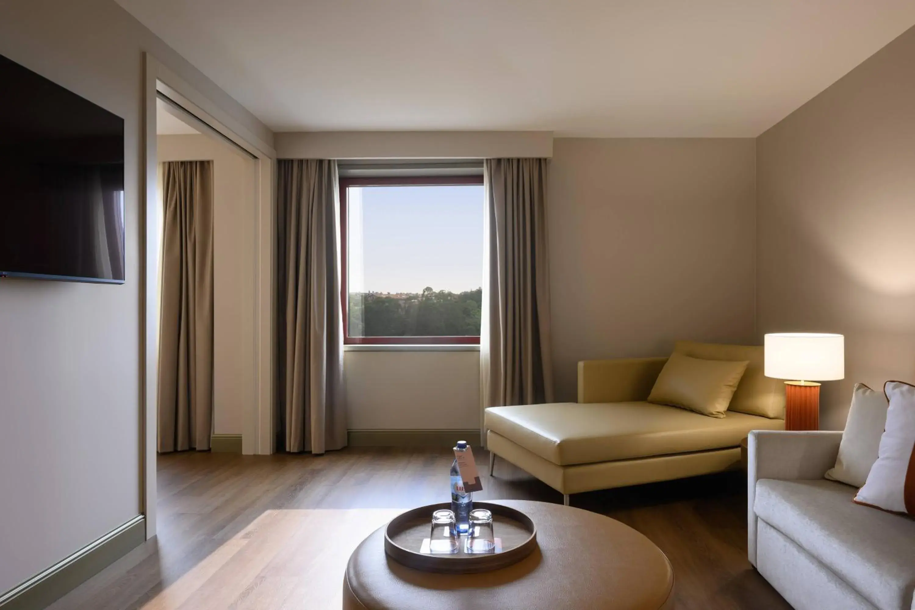Property building in Hotel Coimbra Aeminium Affiliated by Meliá Property building in Hotel Coimbra Aeminium Affiliated by Meliá
