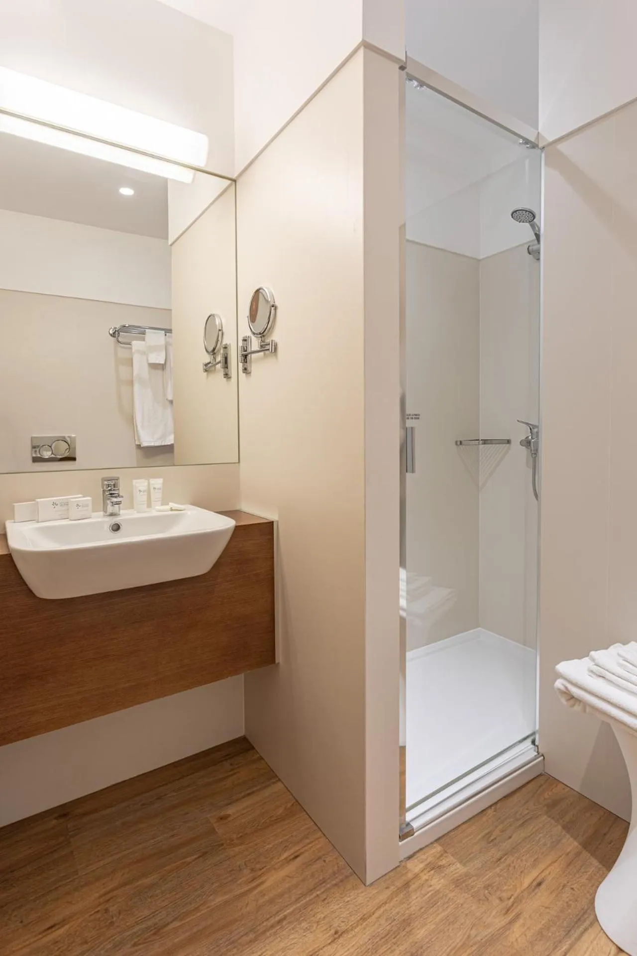 Shower in Hotel das Salinas by Alboi Group
