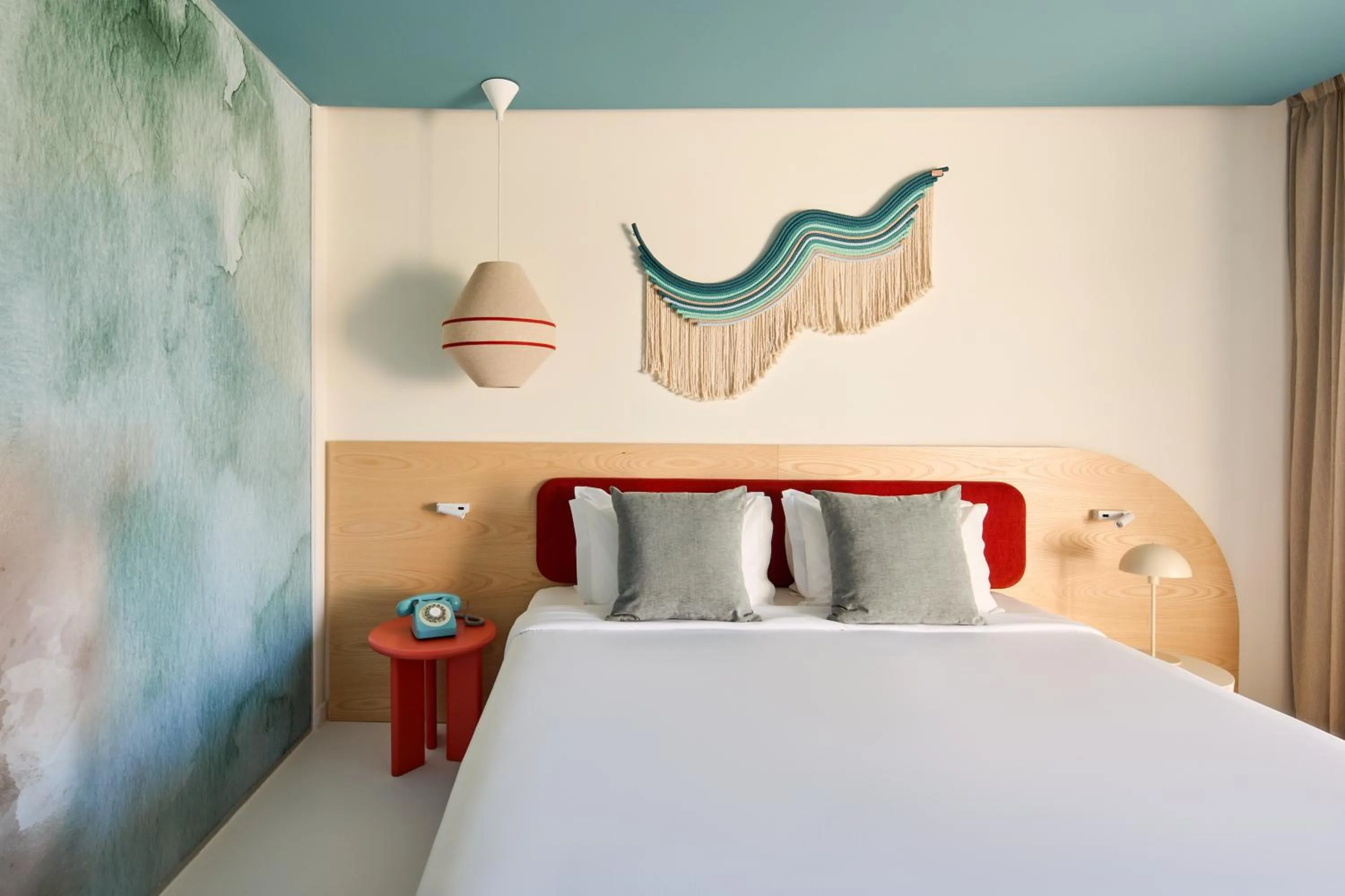 Bedroom, Bed in Hotel Indigo Albufeira by IHG