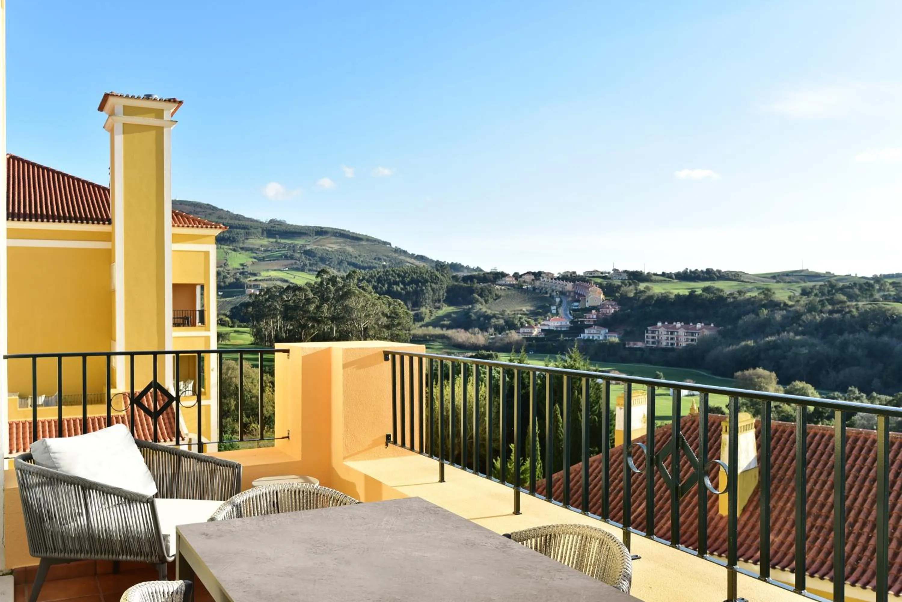 Balcony/Terrace in Dolce CampoReal Lisboa
