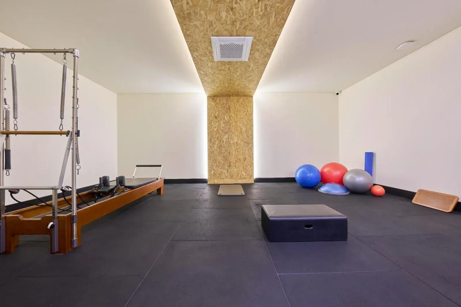 Fitness centre/facilities in Hotel Do Caracol Fitness centre/facilities in Hotel Do Caracol