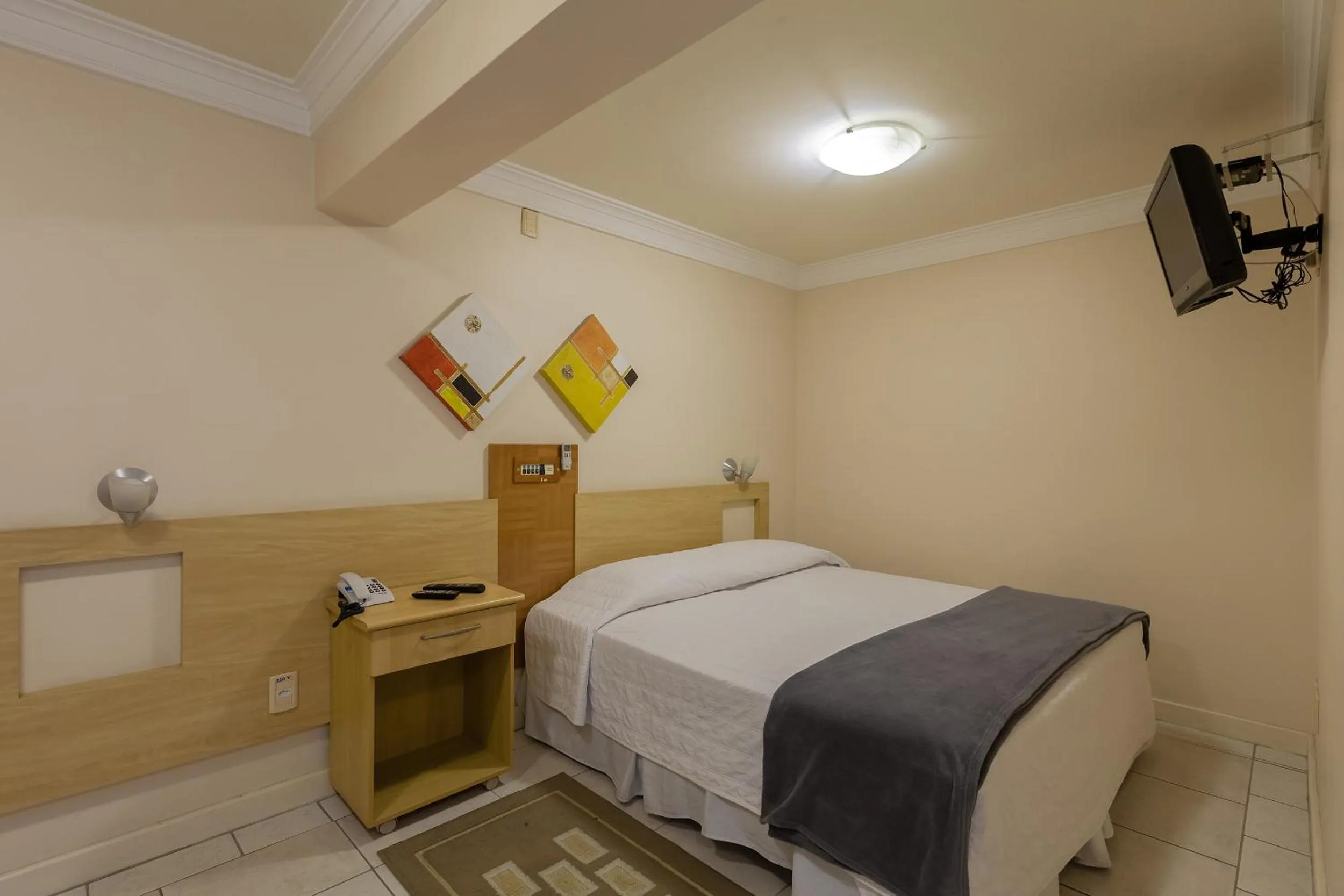 Standard Double Room in Tri Hotel Executive Criciúma