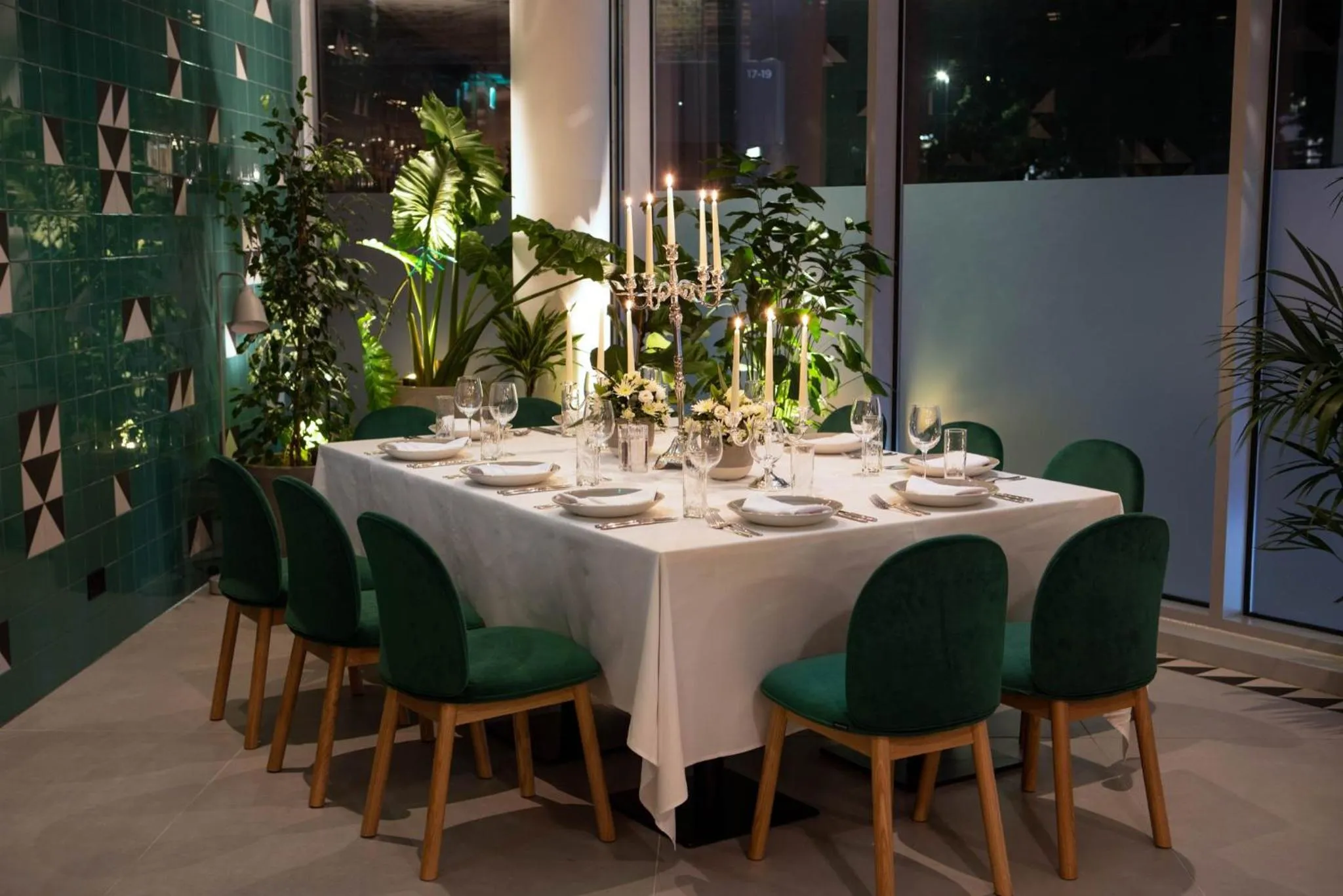 Restaurant/places to eat in Holiday Inn London - Whitechapel by IHG
