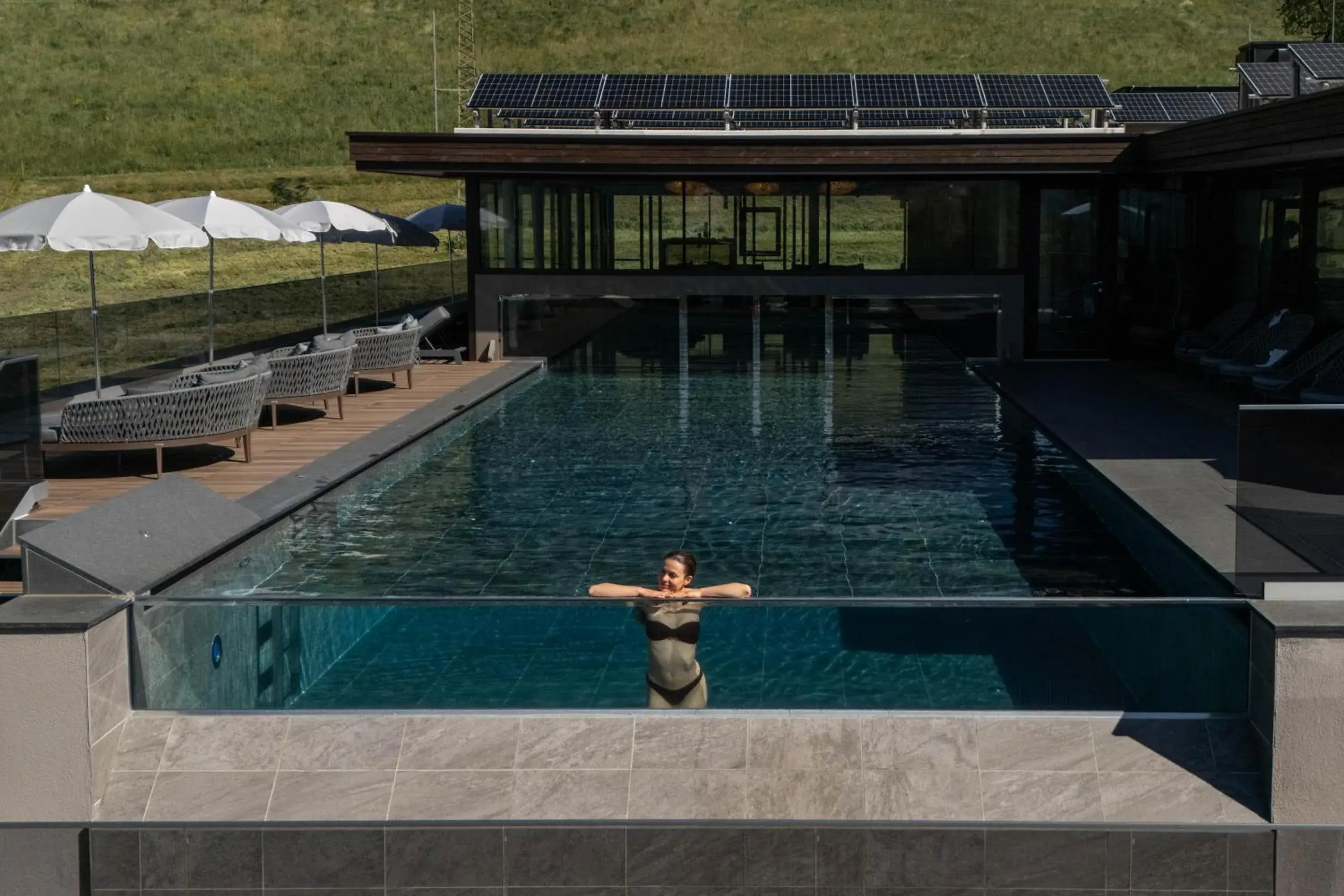 Swimming pool in Terentnerhof 4*S active & lifestyle hotel Swimming pool in Terentnerhof 4*S active & lifestyle hotel
