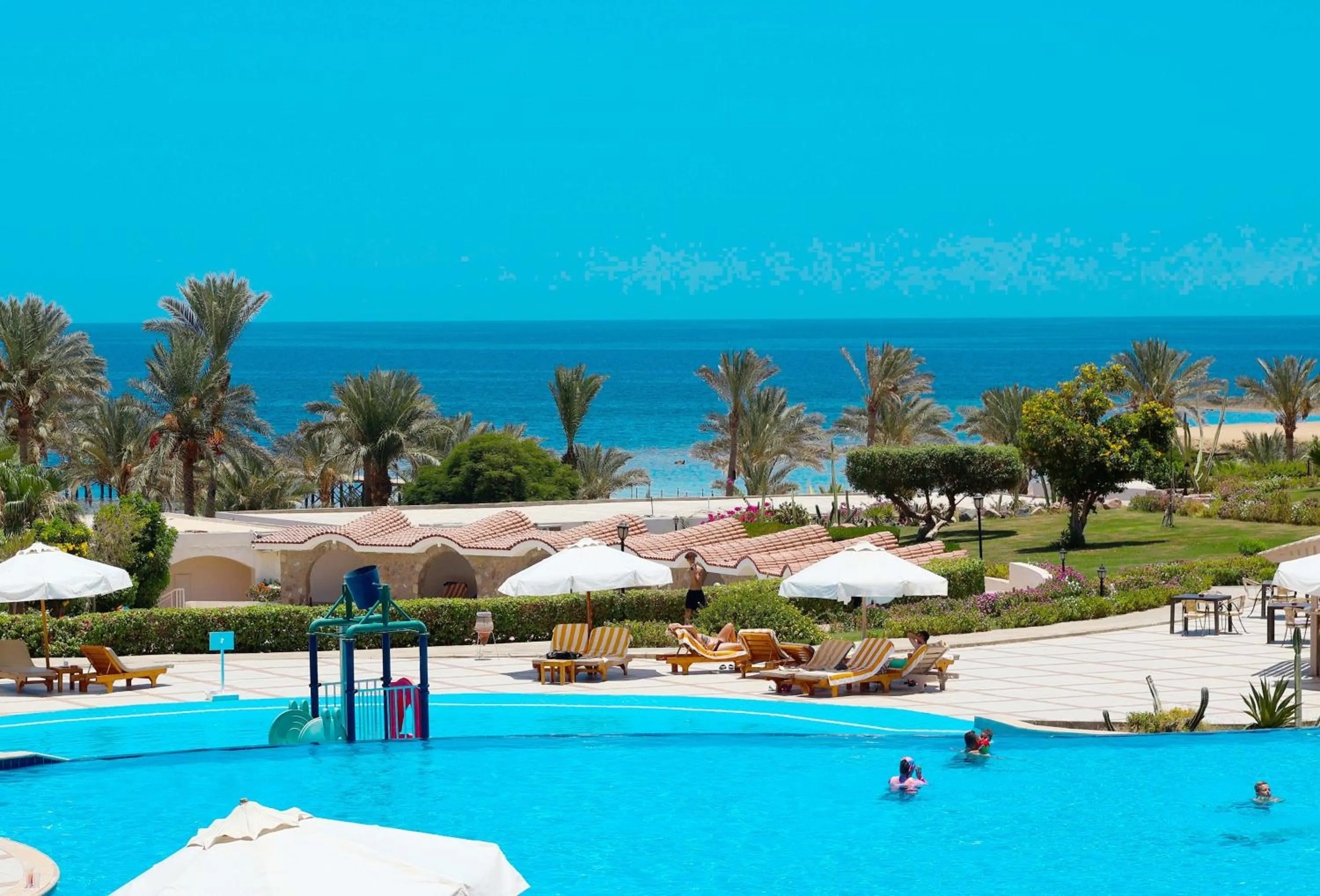 Royal Brayka Beach Resort