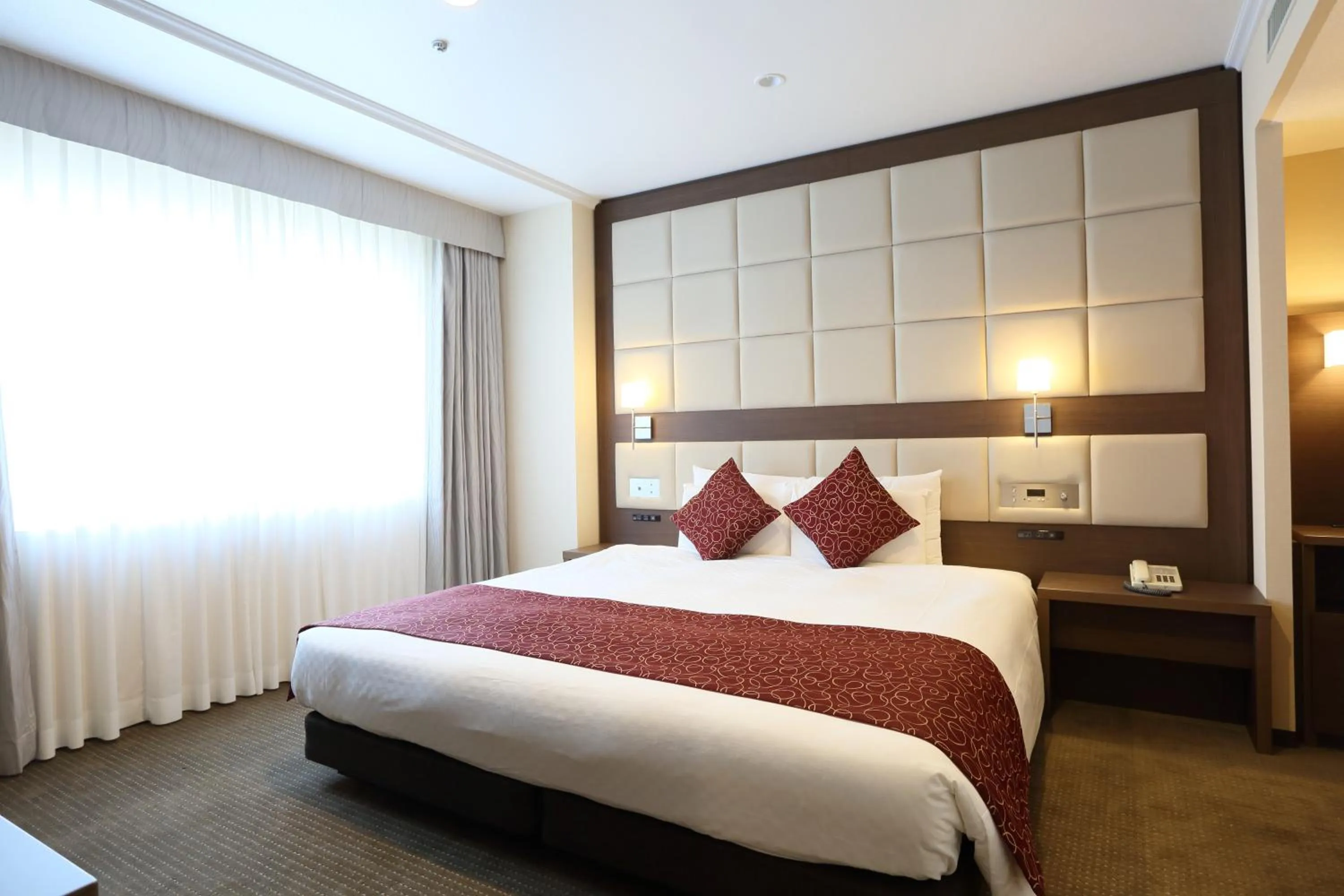 Junior King Suite - single occupancy - Non-Smoking in Loisir Hotel Toyohashi