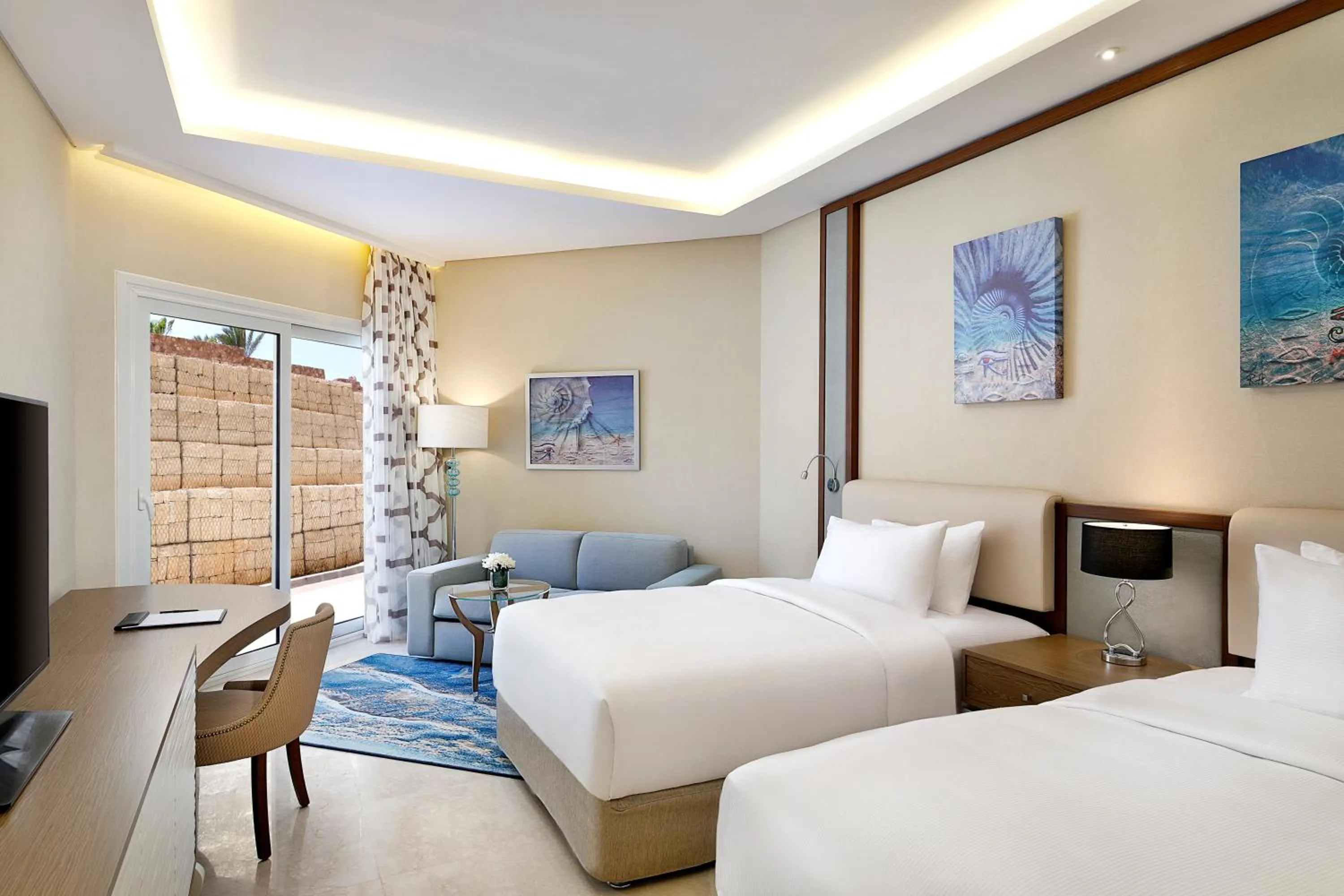 Bed in Hilton Hurghada Plaza Hotel