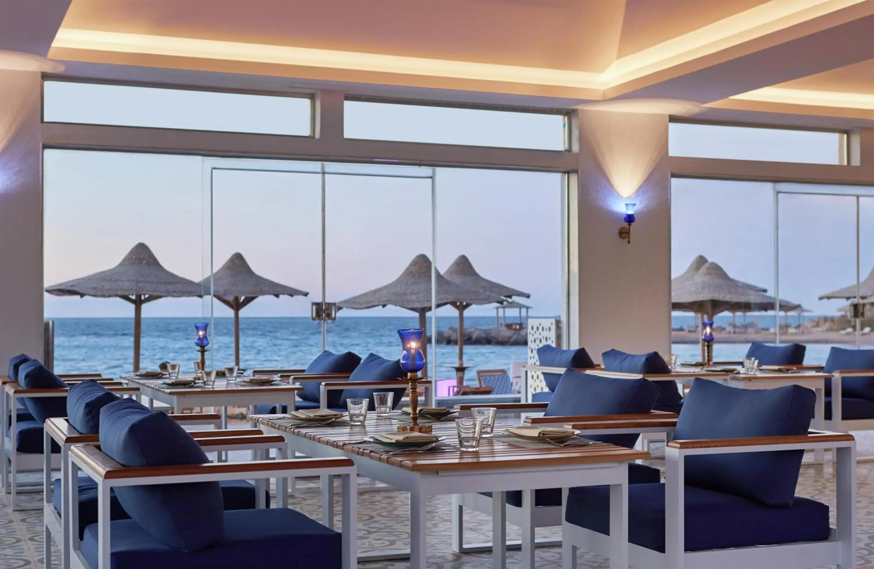 Restaurant/places to eat in Hilton Hurghada Plaza Hotel Restaurant/places to eat in Hilton Hurghada Plaza Hotel