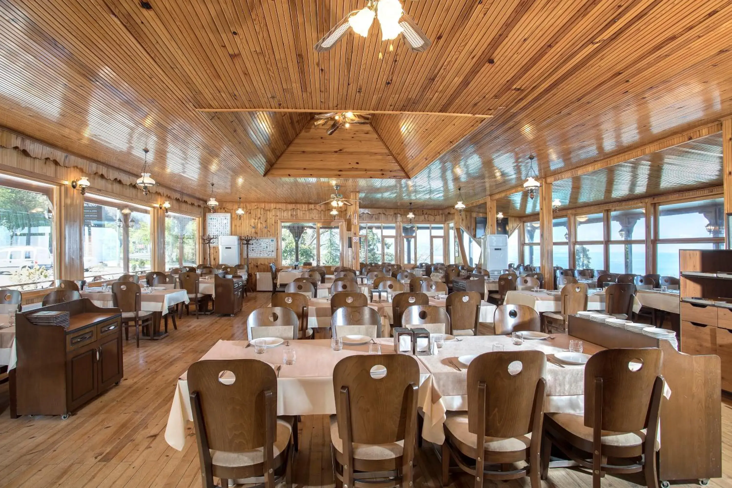 Restaurant/places to eat in Hancioglu Orman Evleri & Hotel Restaurant/places to eat in Hancioglu Orman Evleri & Hotel