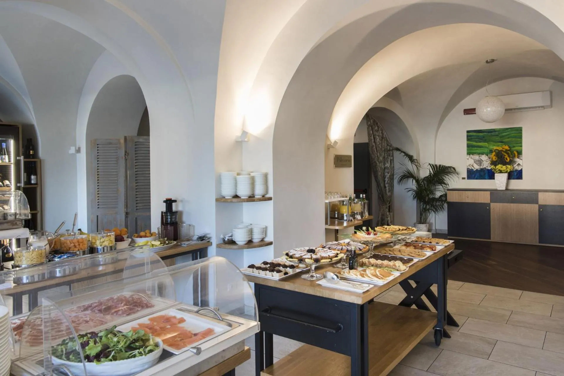 Breakfast in Grand Hotel Portovenere