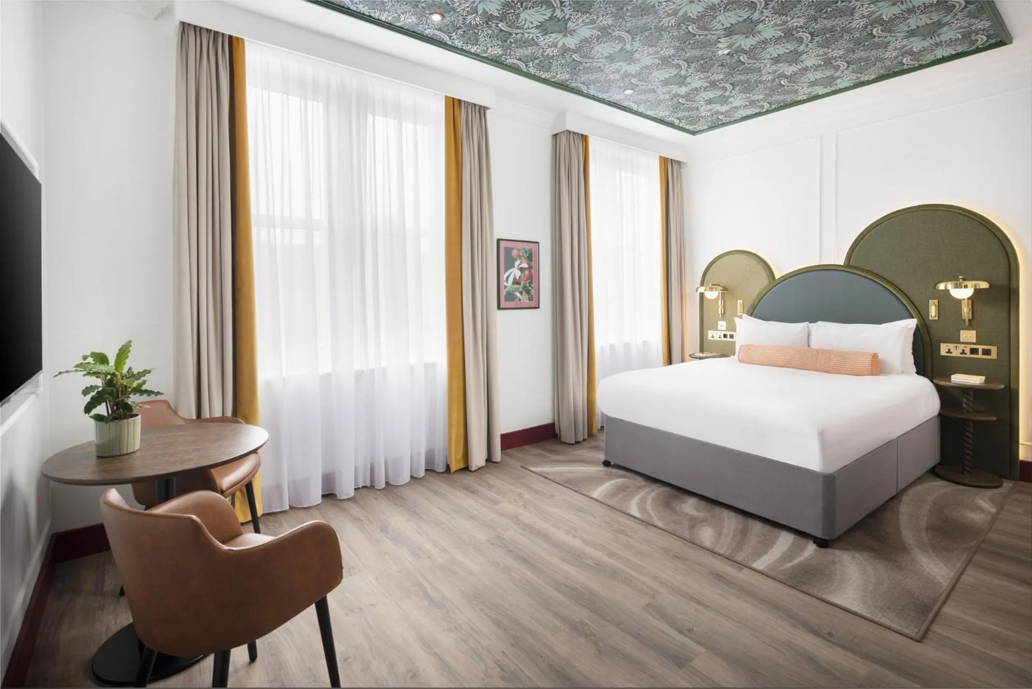 Photo of the whole room, Bed in The Welbeck Hotel by IHG