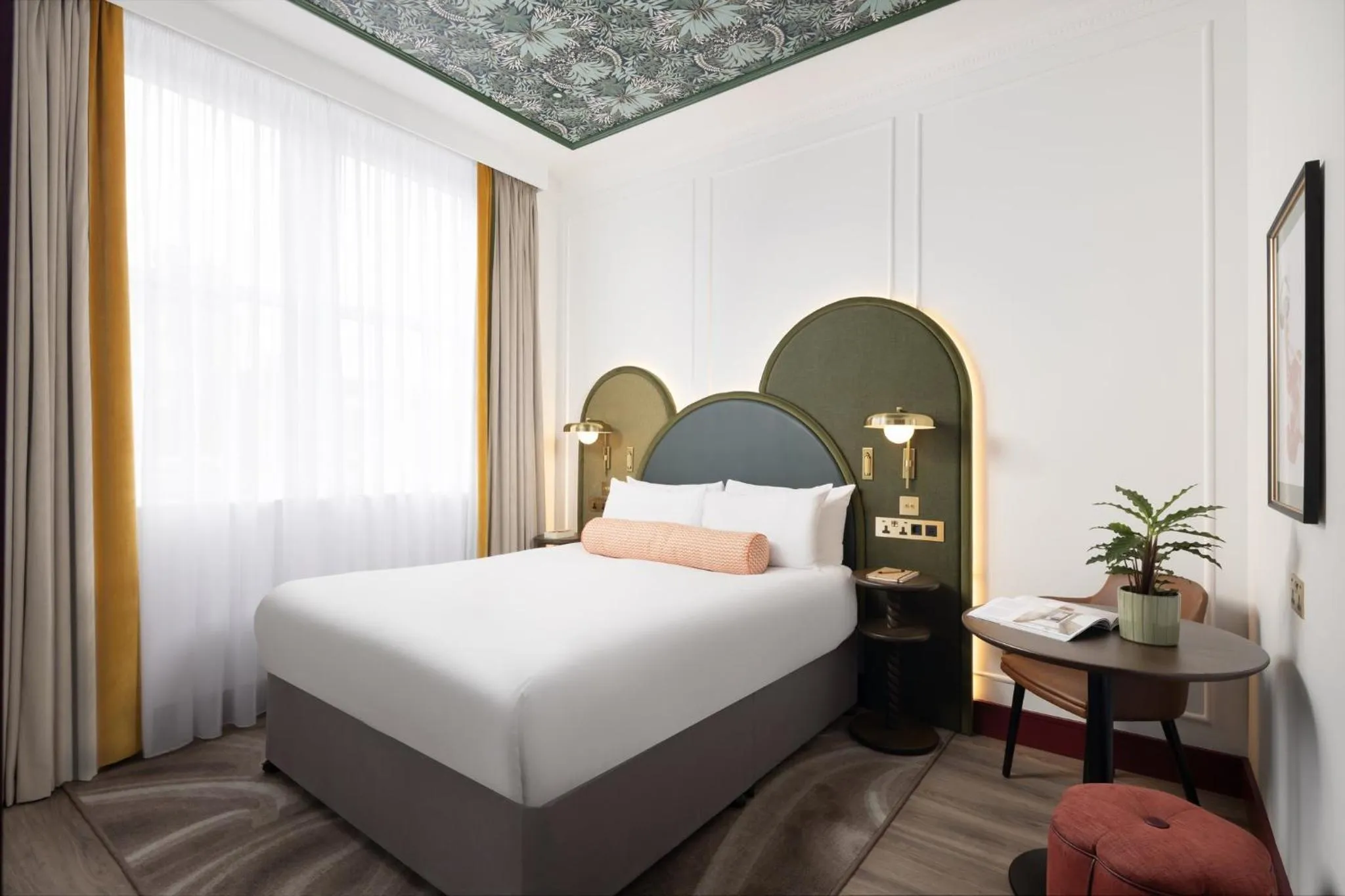 Photo of the whole room, Bed in The Welbeck Hotel by IHG