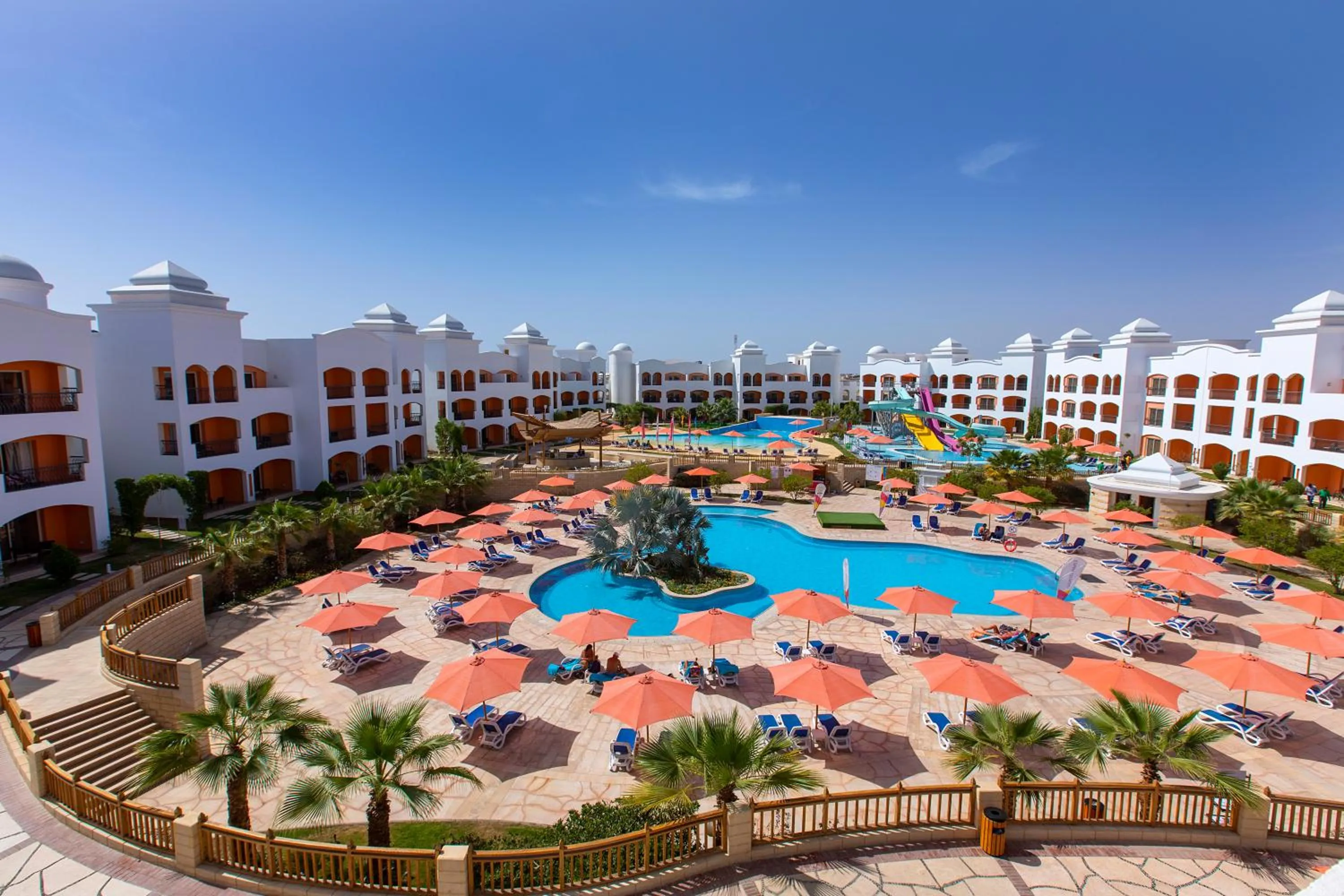 Fun & Sun Naama Waves