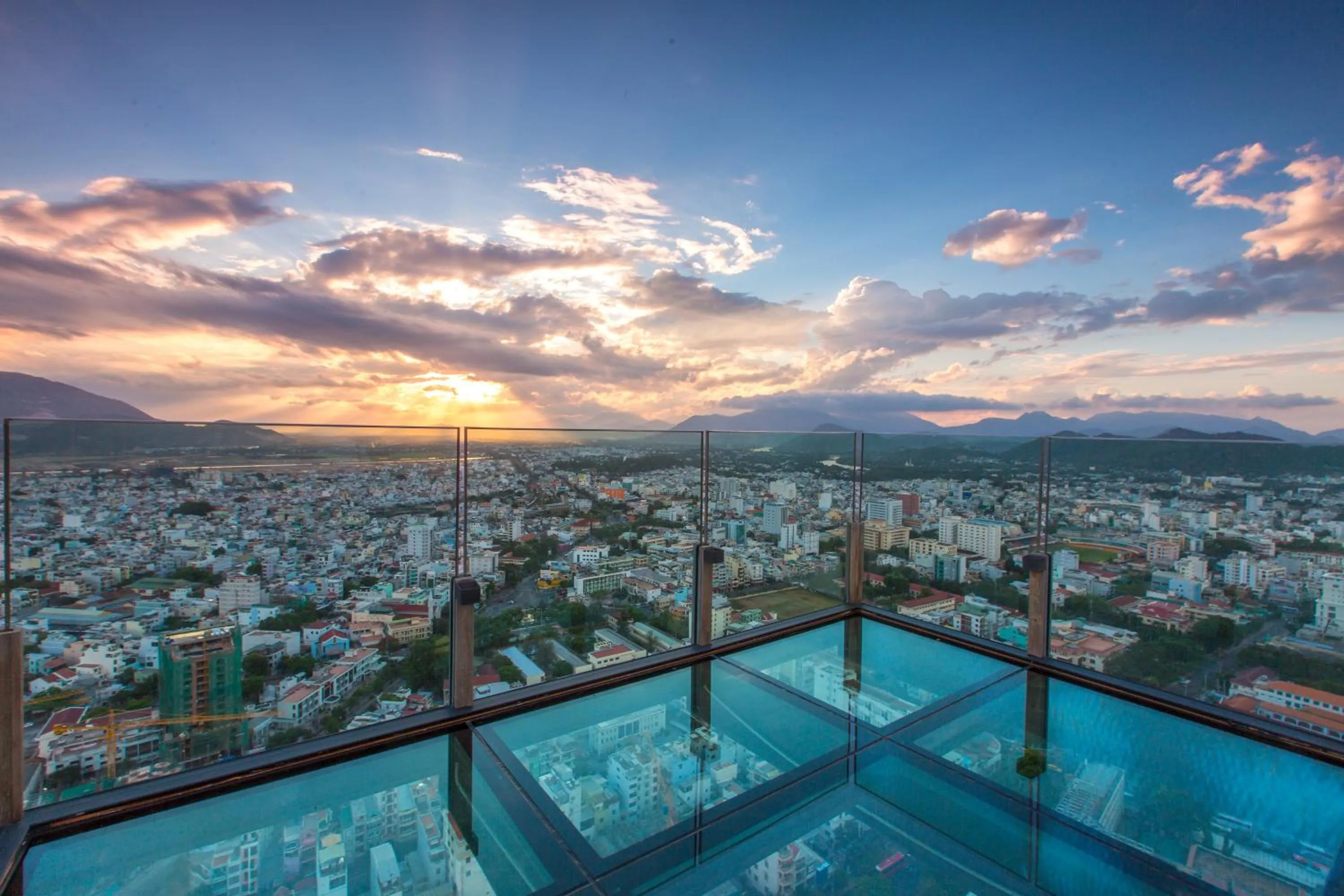 Lounge or bar in Havana Nha Trang Hotel