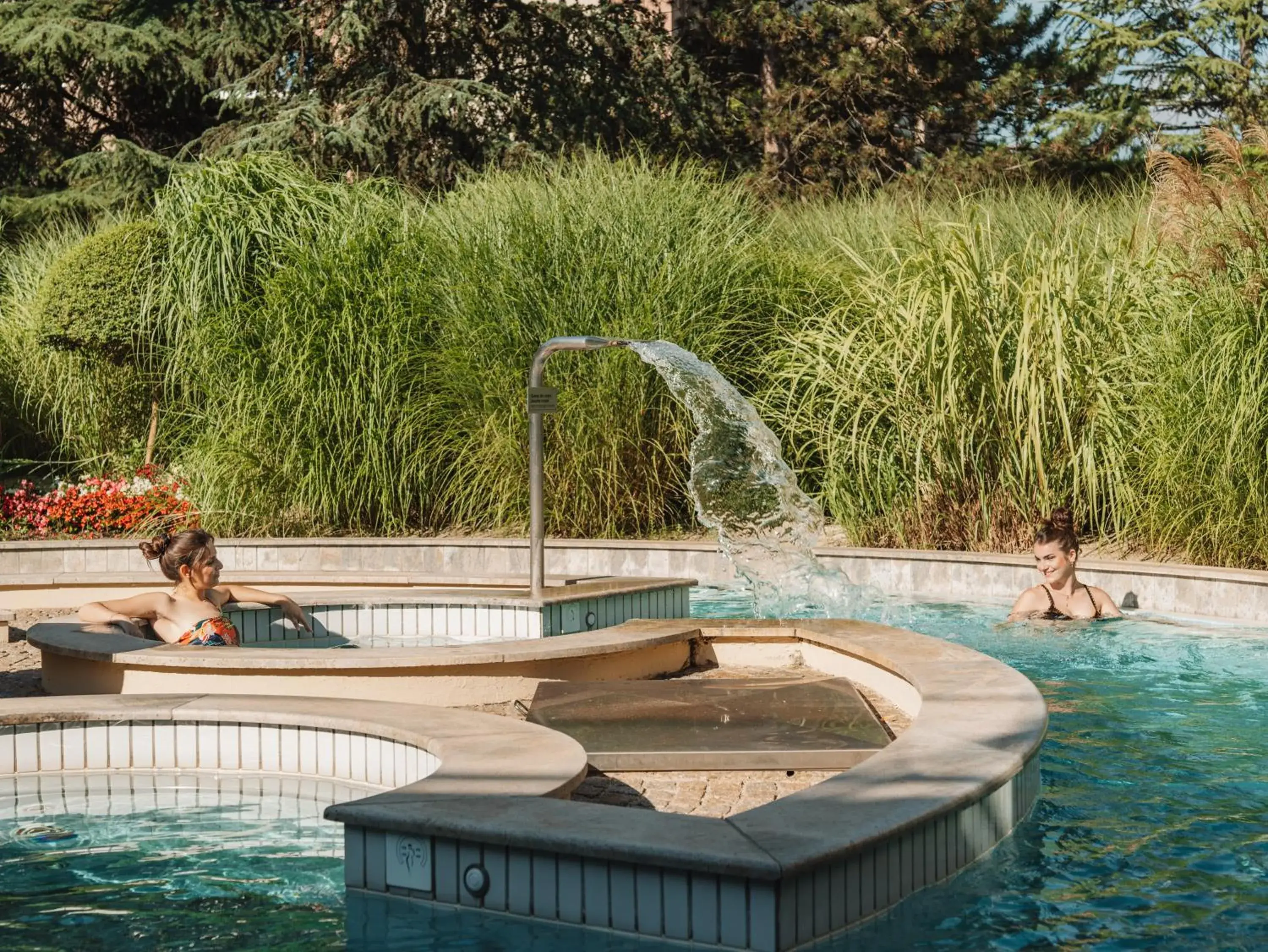 Spa and wellness centre/facilities in Hôtel Lyon Métropole & Spa Spa and wellness centre/facilities in Hôtel Lyon Métropole & Spa
