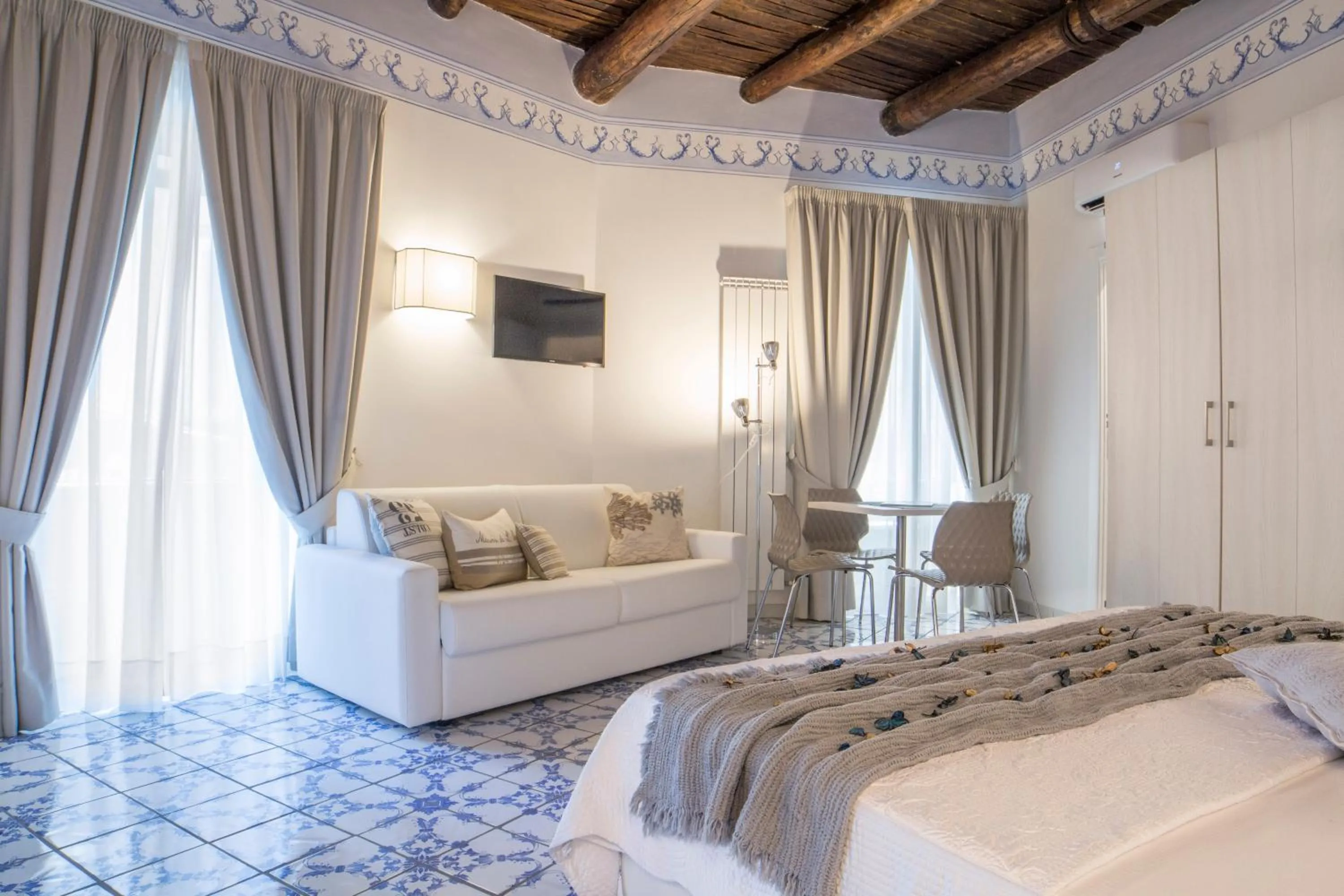 Morelli suite