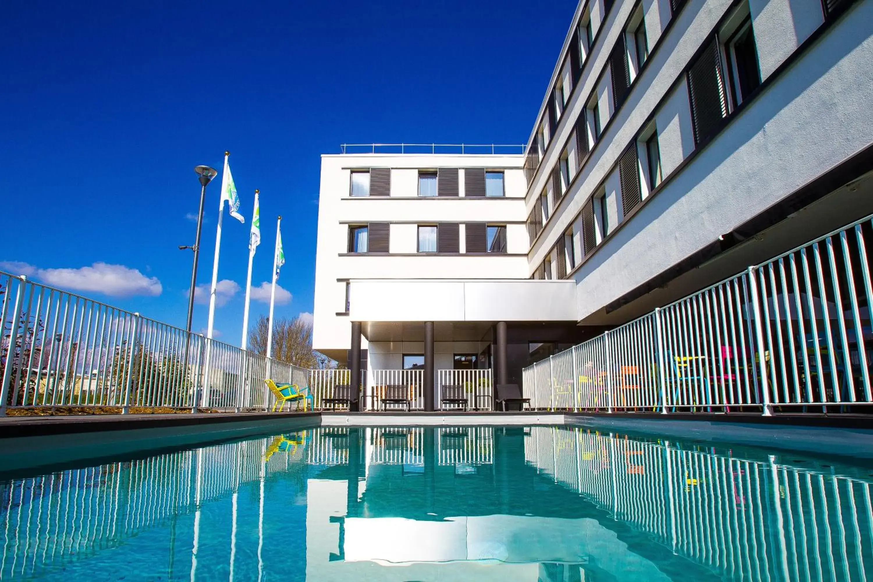 Swimming pool in Holiday Inn Express Dijon by IHG Swimming pool in Holiday Inn Express Dijon by IHG