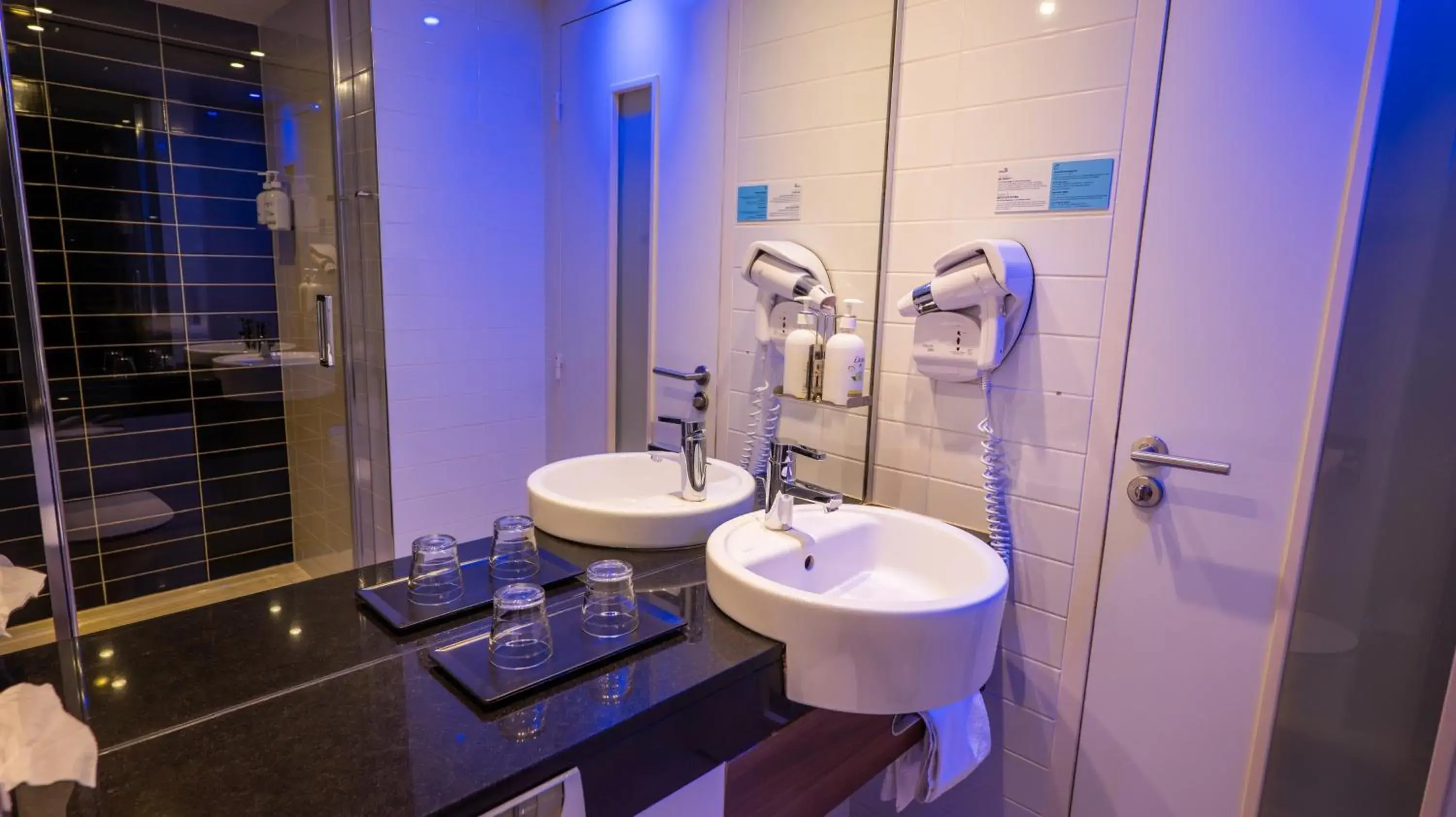 Bathroom in Holiday Inn Express Dijon by IHG Bathroom in Holiday Inn Express Dijon by IHG