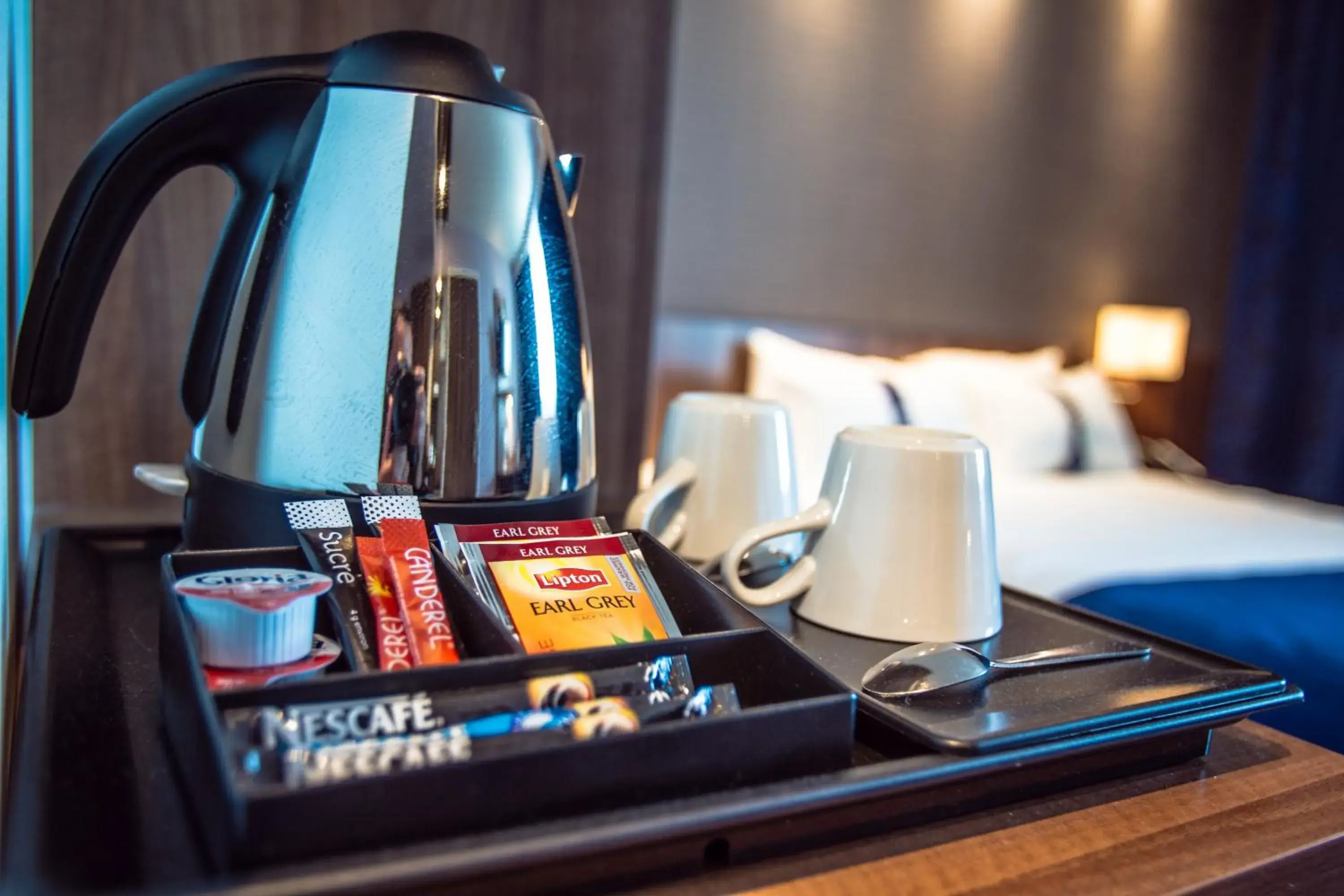 Coffee/tea facilities, Bed in Holiday Inn Express Dijon by IHG Coffee/tea facilities, Bed in Holiday Inn Express Dijon by IHG