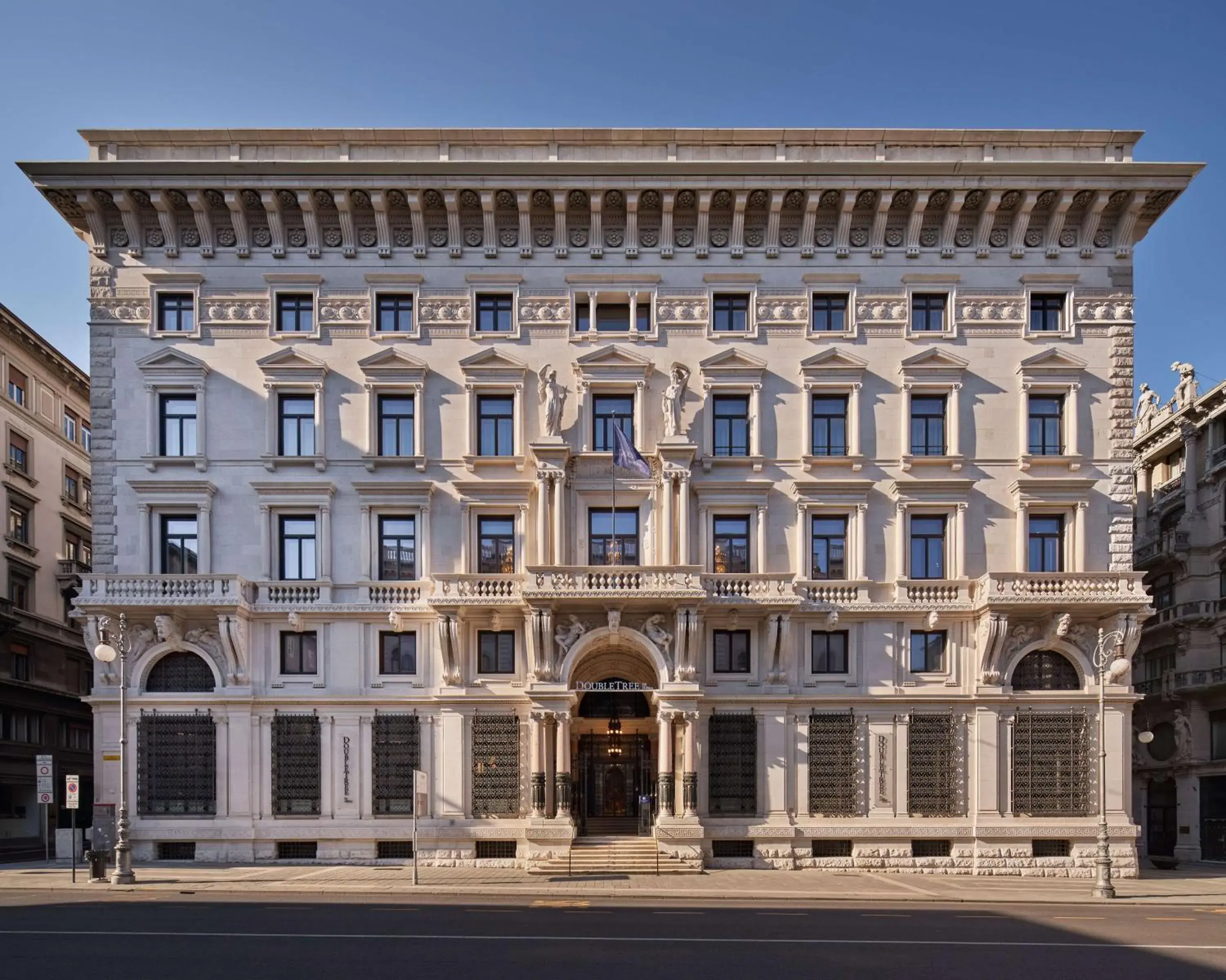 DoubleTree By Hilton Trieste DoubleTree By Hilton Trieste