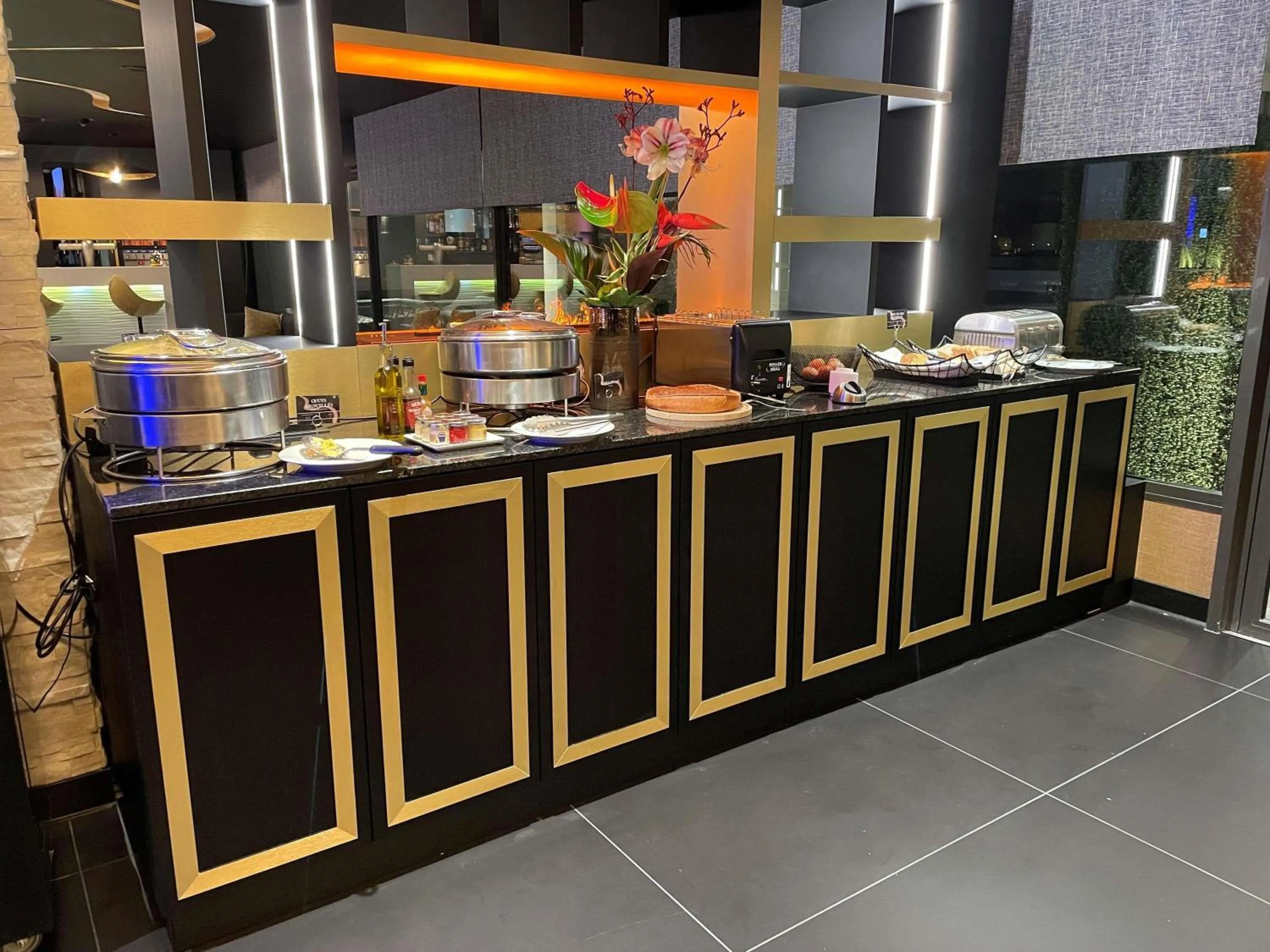 Breakfast in Mercure Orléans Centre Bords de Loire