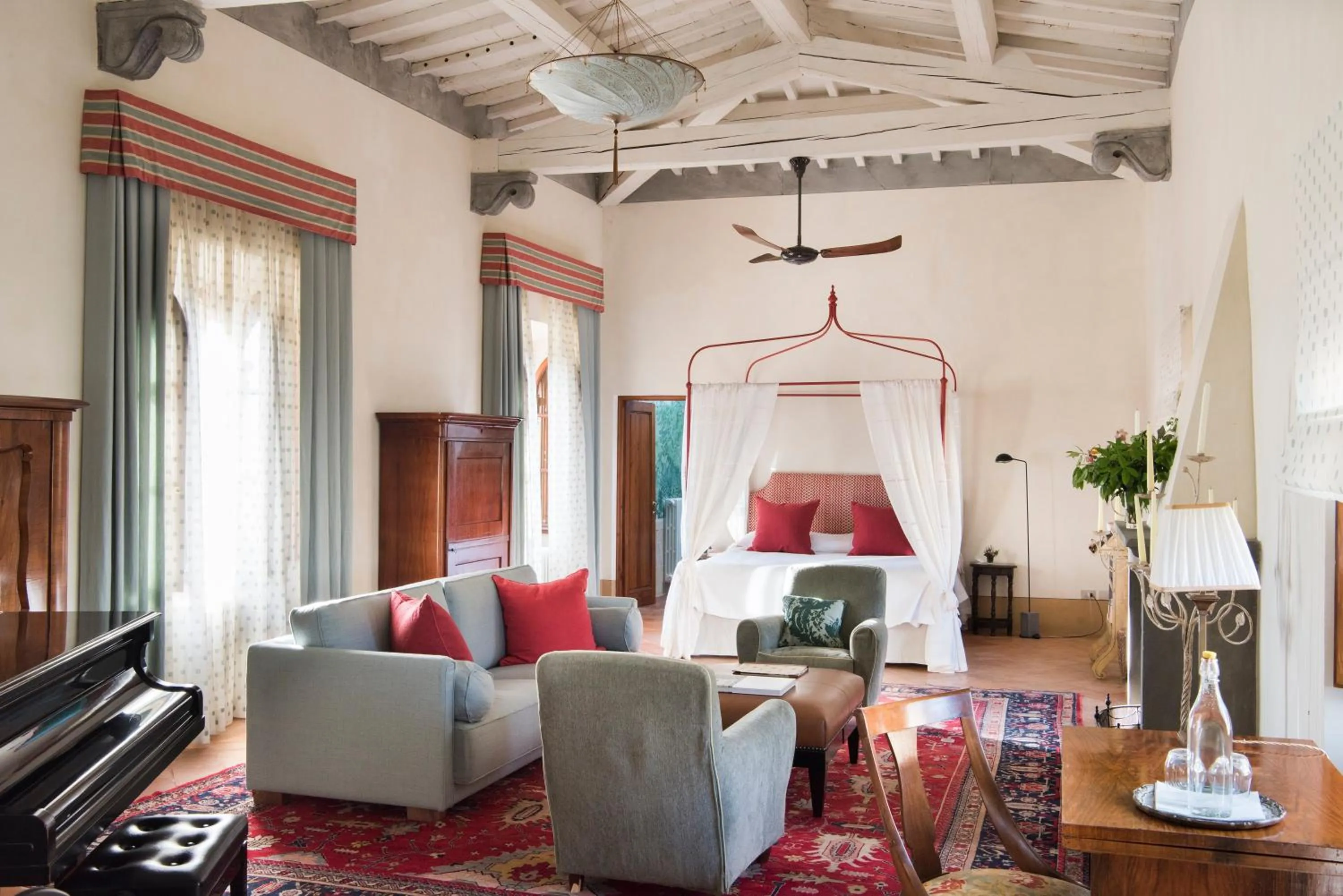 Suite with Panoramic View in Borgo Pignano Volterra Tuscany