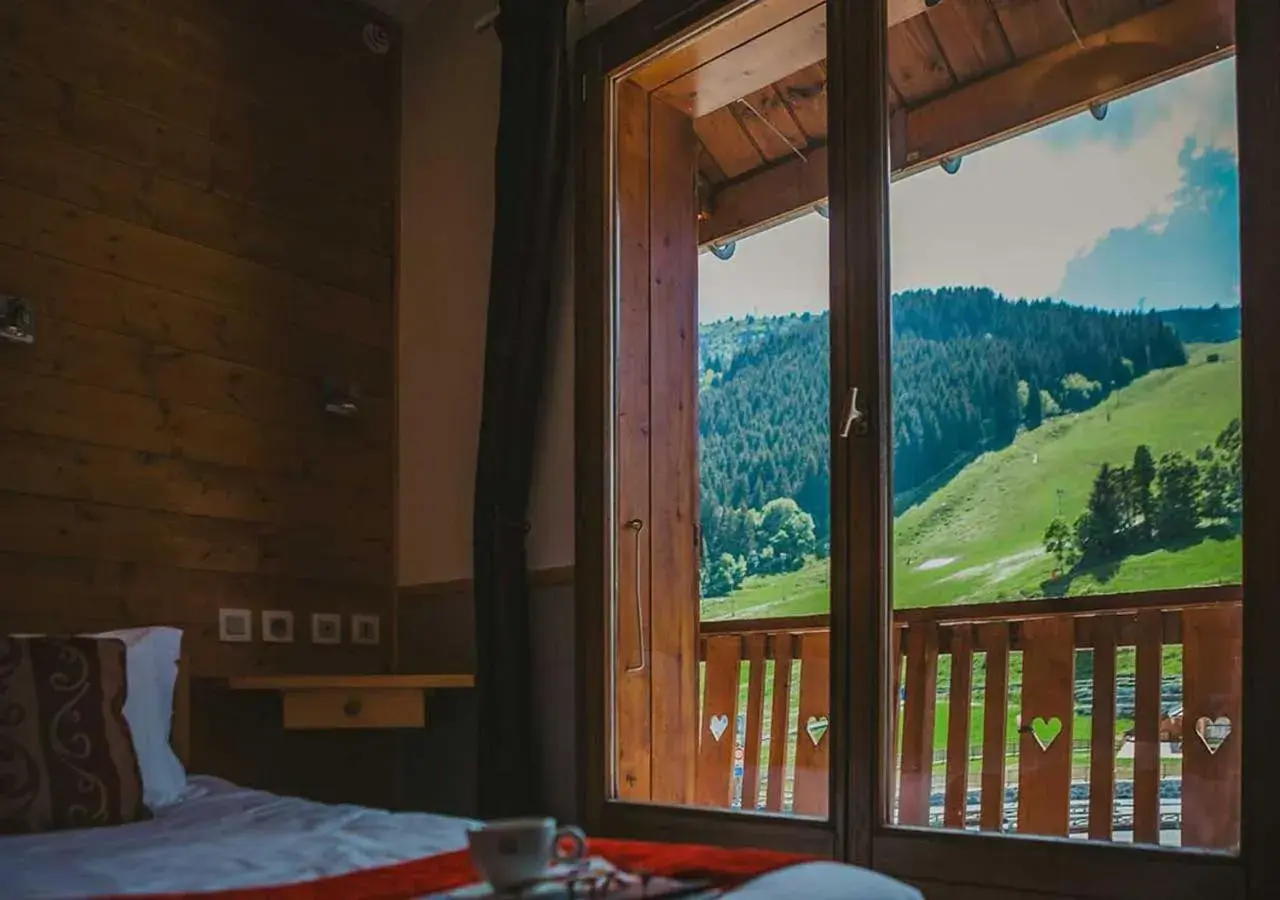 Hôtel Les Grangettes Hôtel Les Grangettes