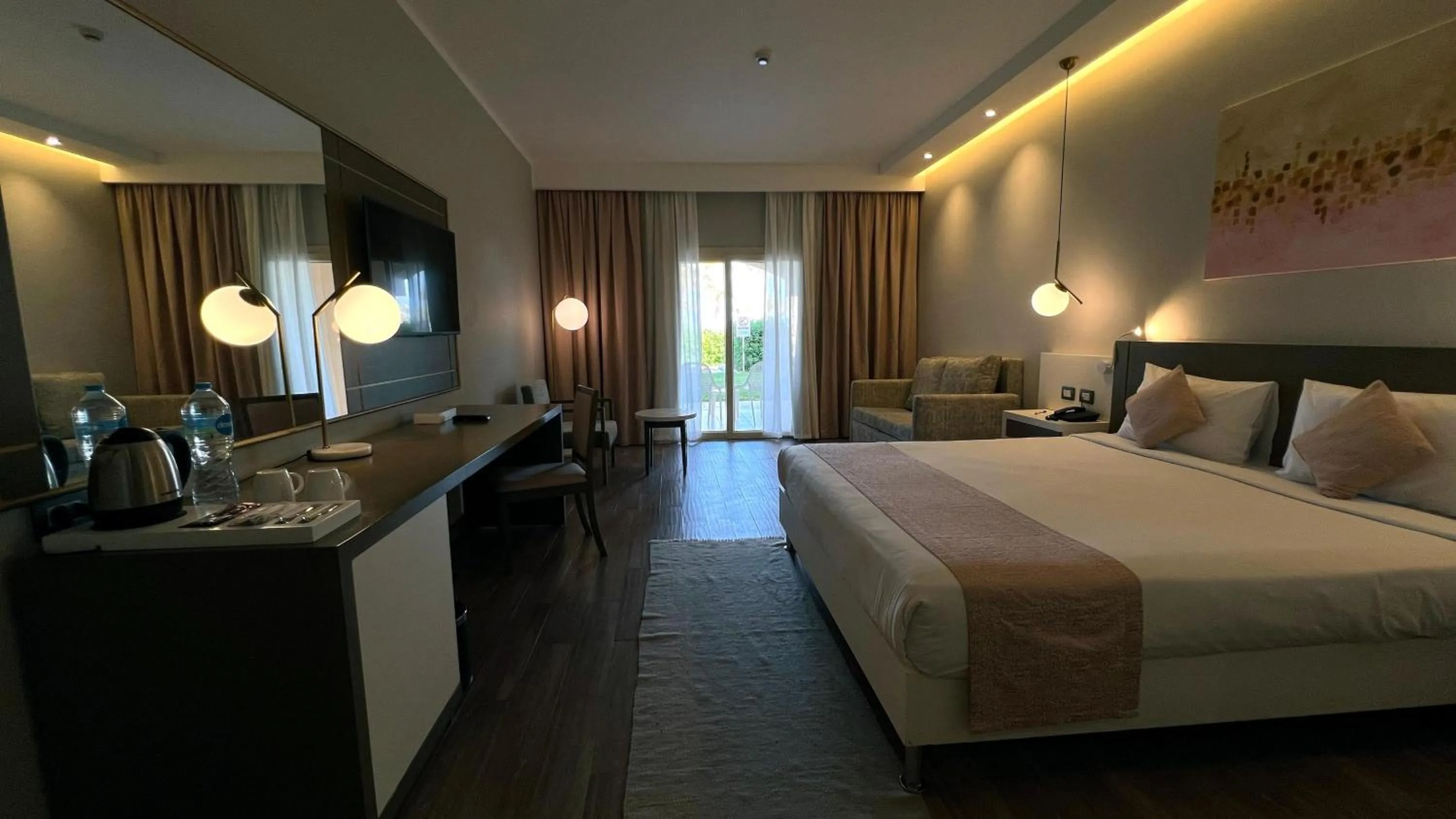 Premium Jacuzzi Outdoor Sea View (Adults Only) in Sataya Resort Marsa Alam