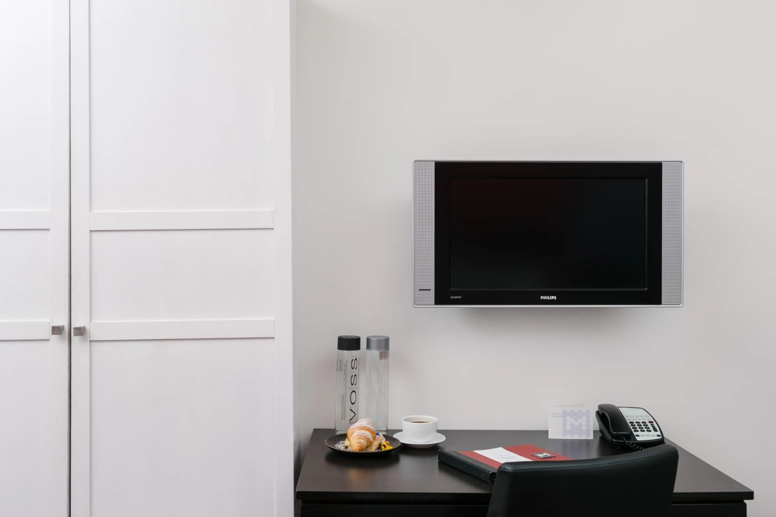 TV and multimedia in Moda Hotel