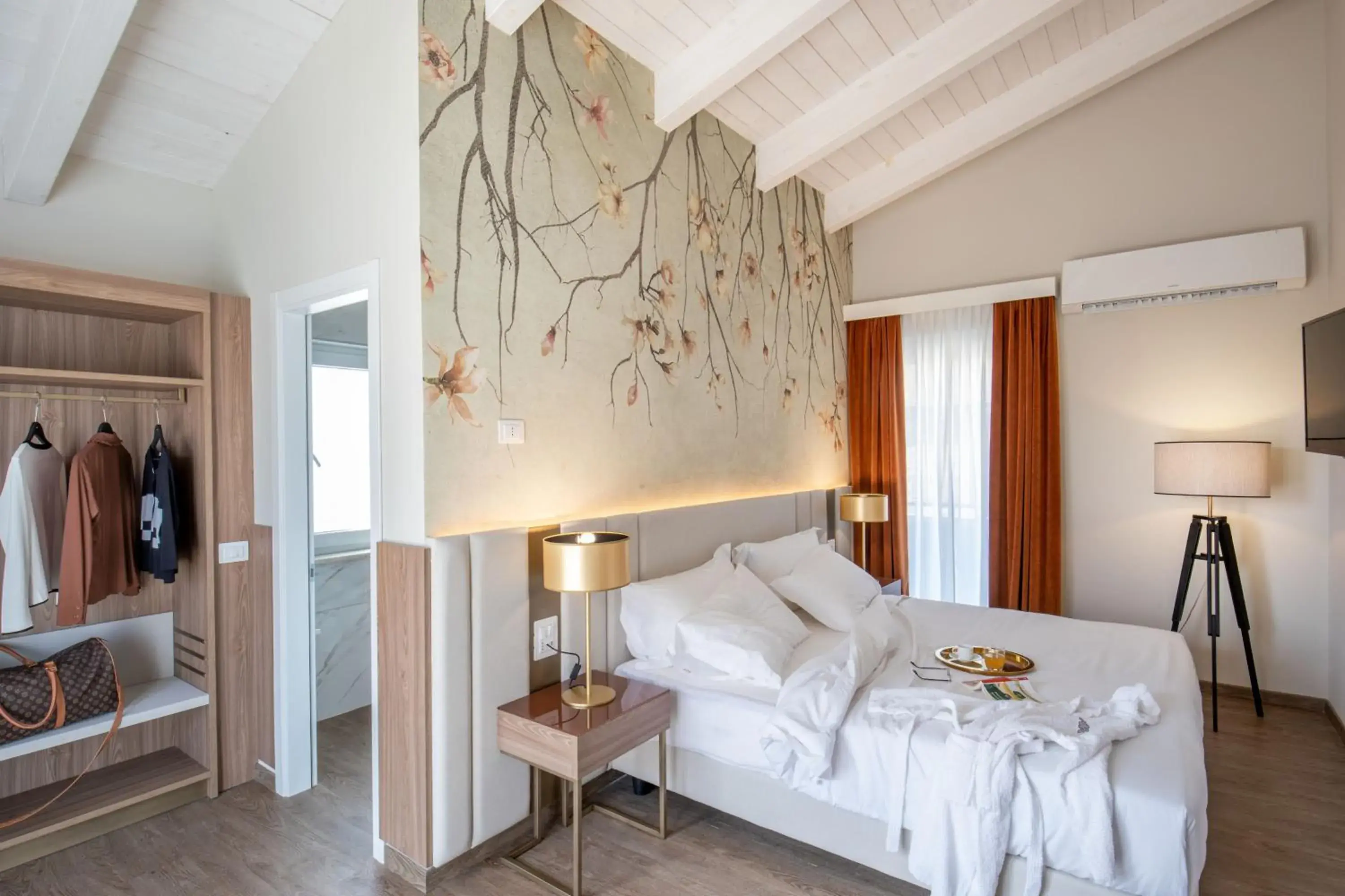 Photo of the whole room, Bed in Hotel Della Piana Photo of the whole room, Bed in Hotel Della Piana