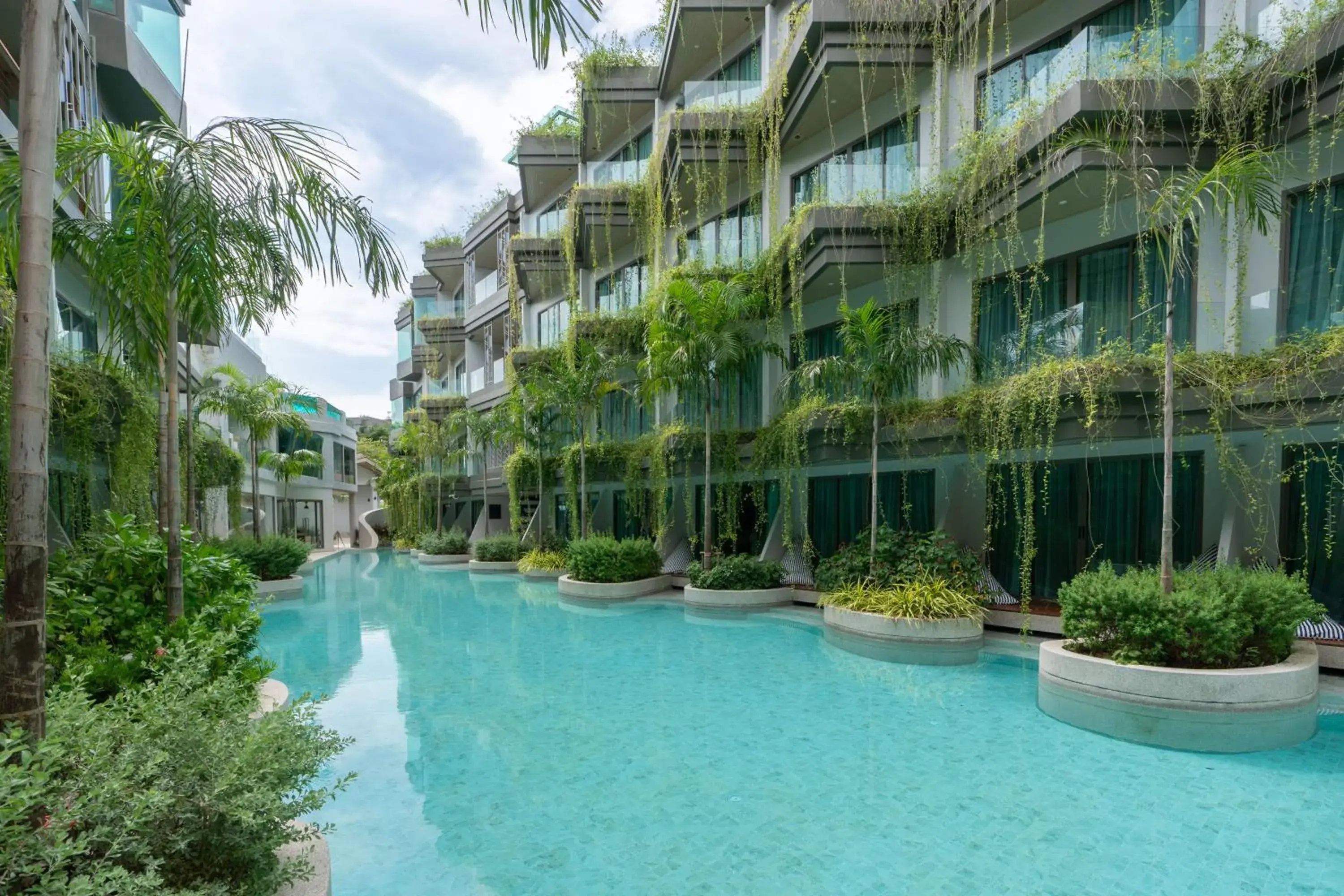 Swimming pool in Panwaburi Beachfront Resort - SHA Extra Plus Swimming pool in Panwaburi Beachfront Resort - SHA Extra Plus