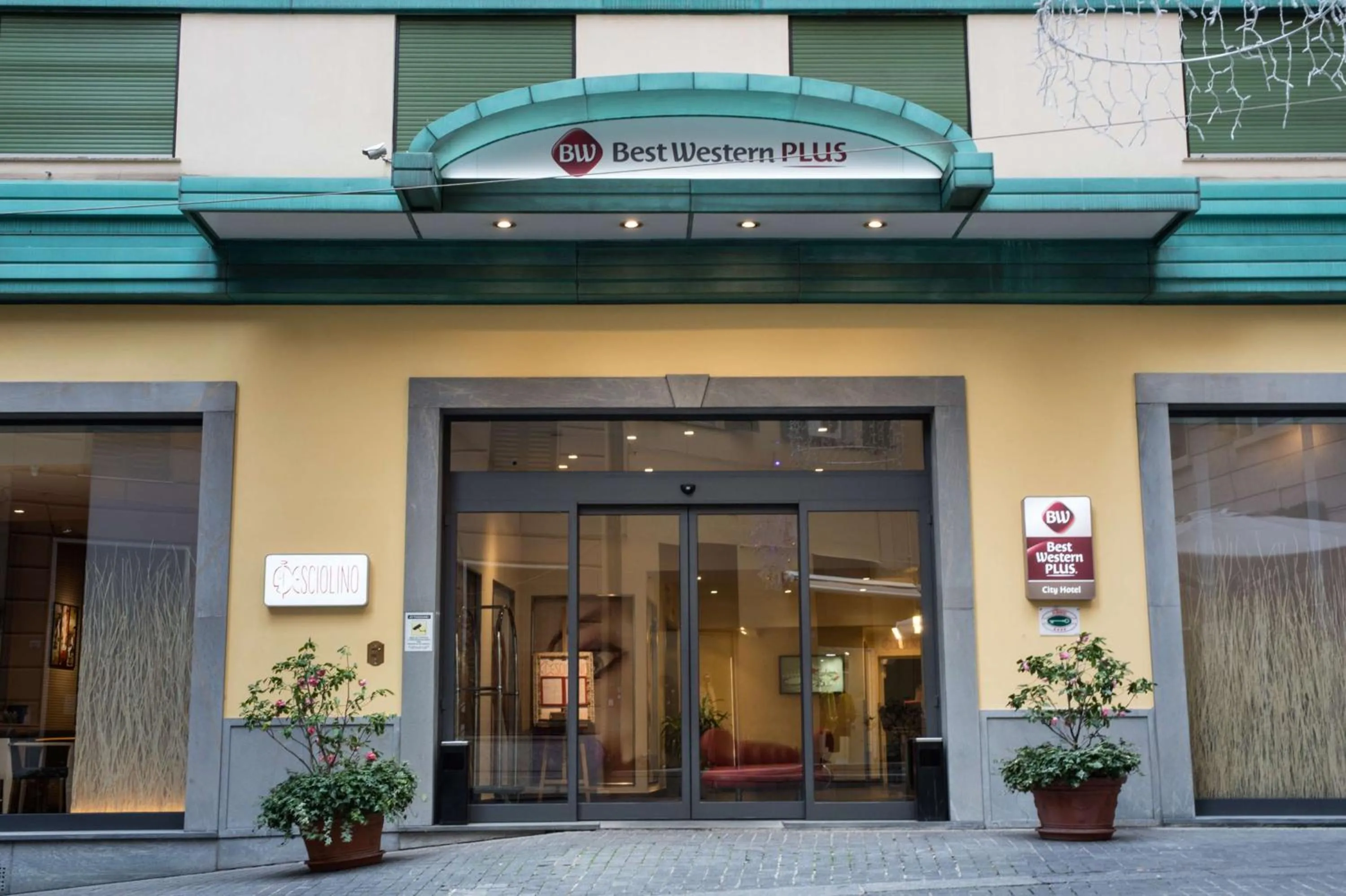 Property building in Best Western Plus City Hotel