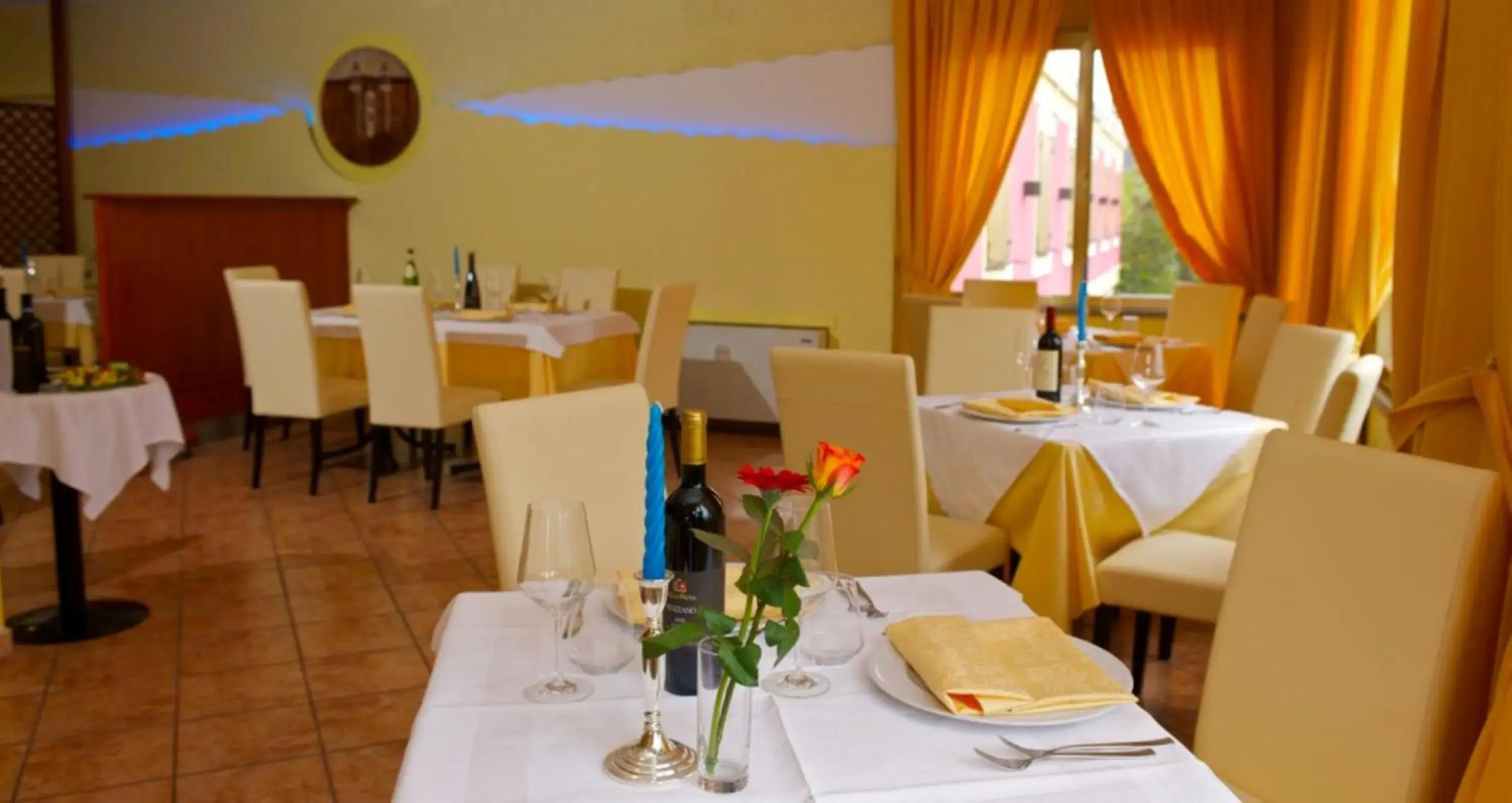Restaurant/places to eat in Hotel La Meridiana Restaurant/places to eat in Hotel La Meridiana