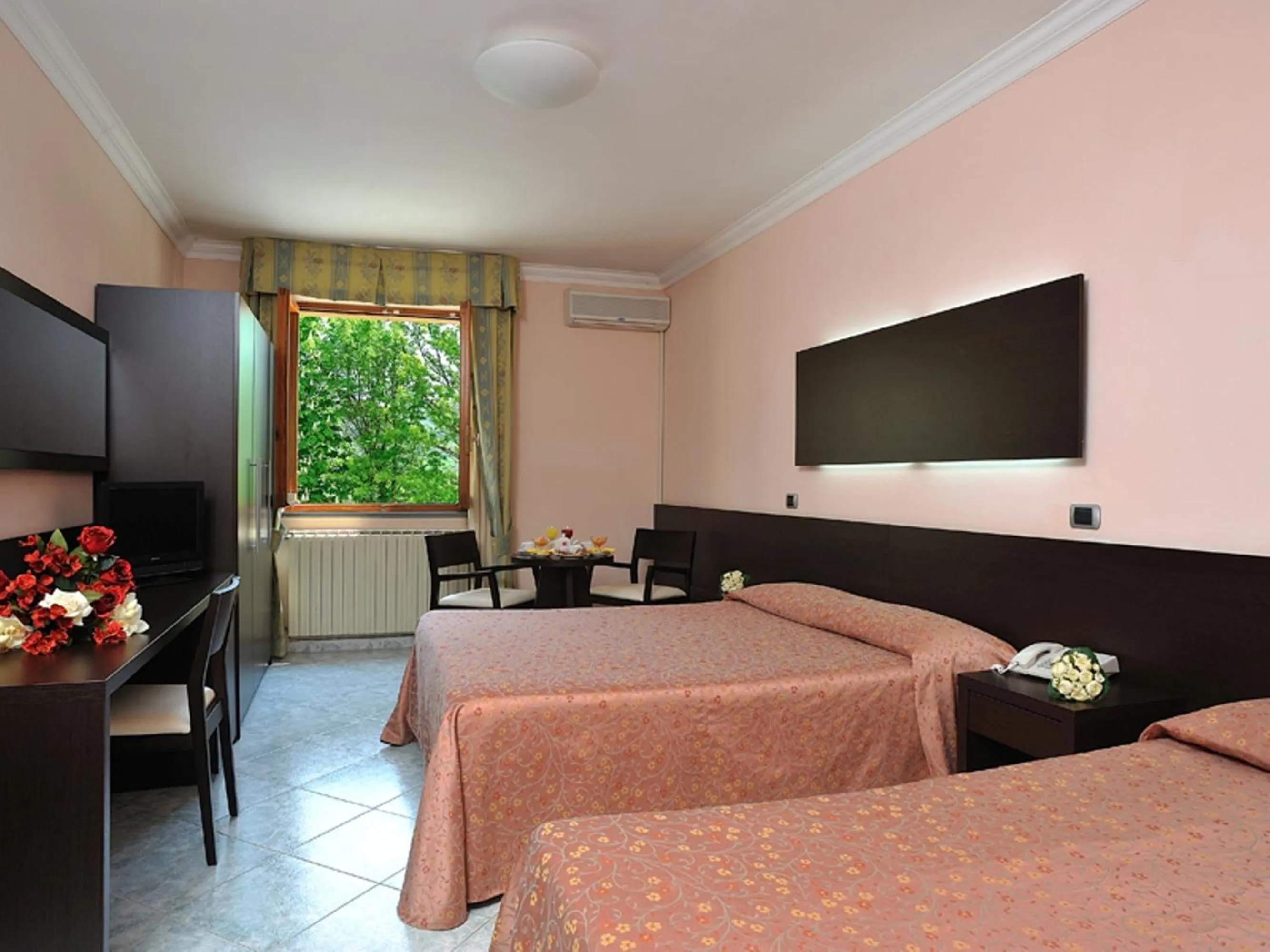 Bedroom, Bed in Hotel La Meridiana