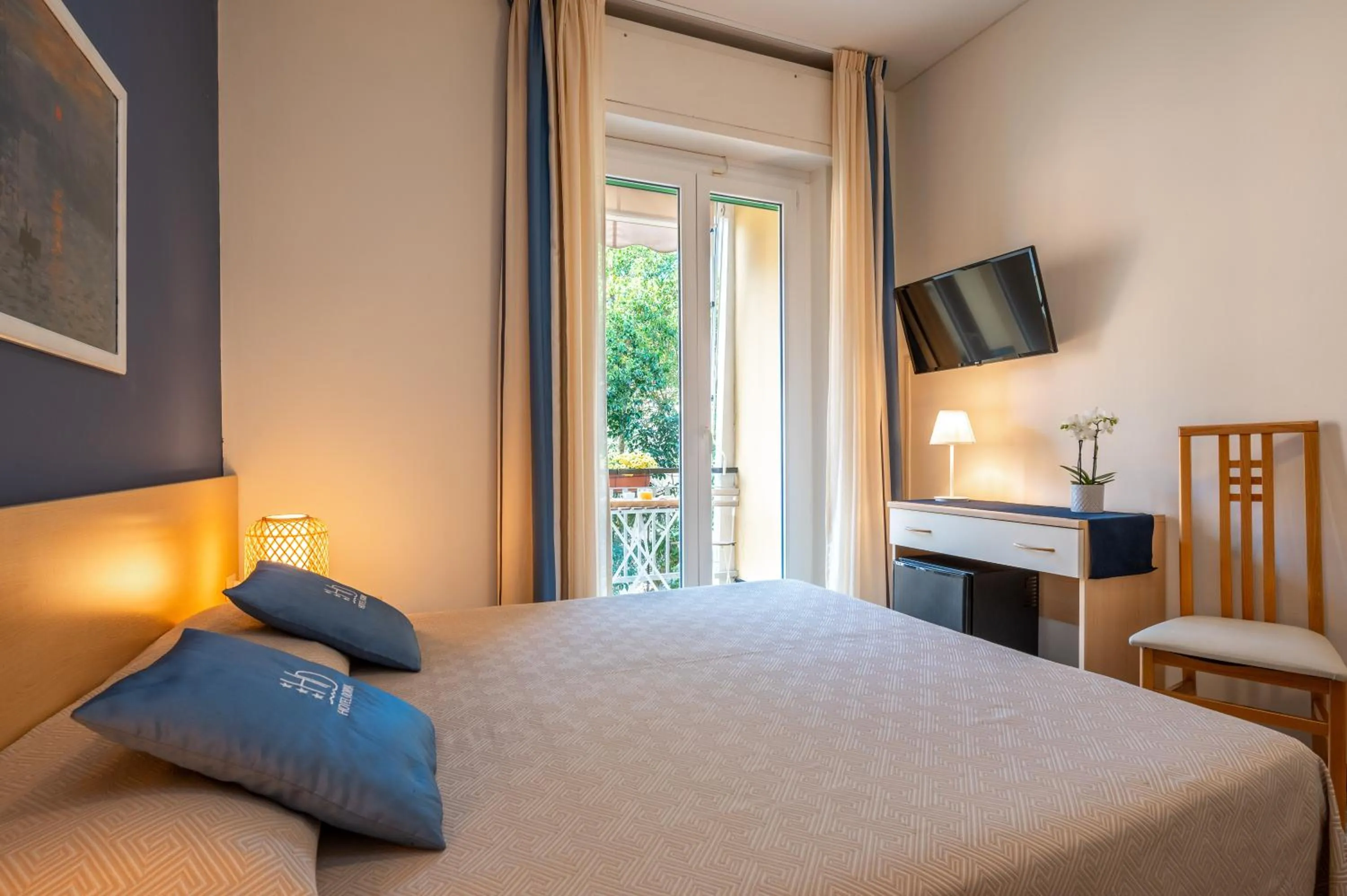 Bed in Hotel Doria