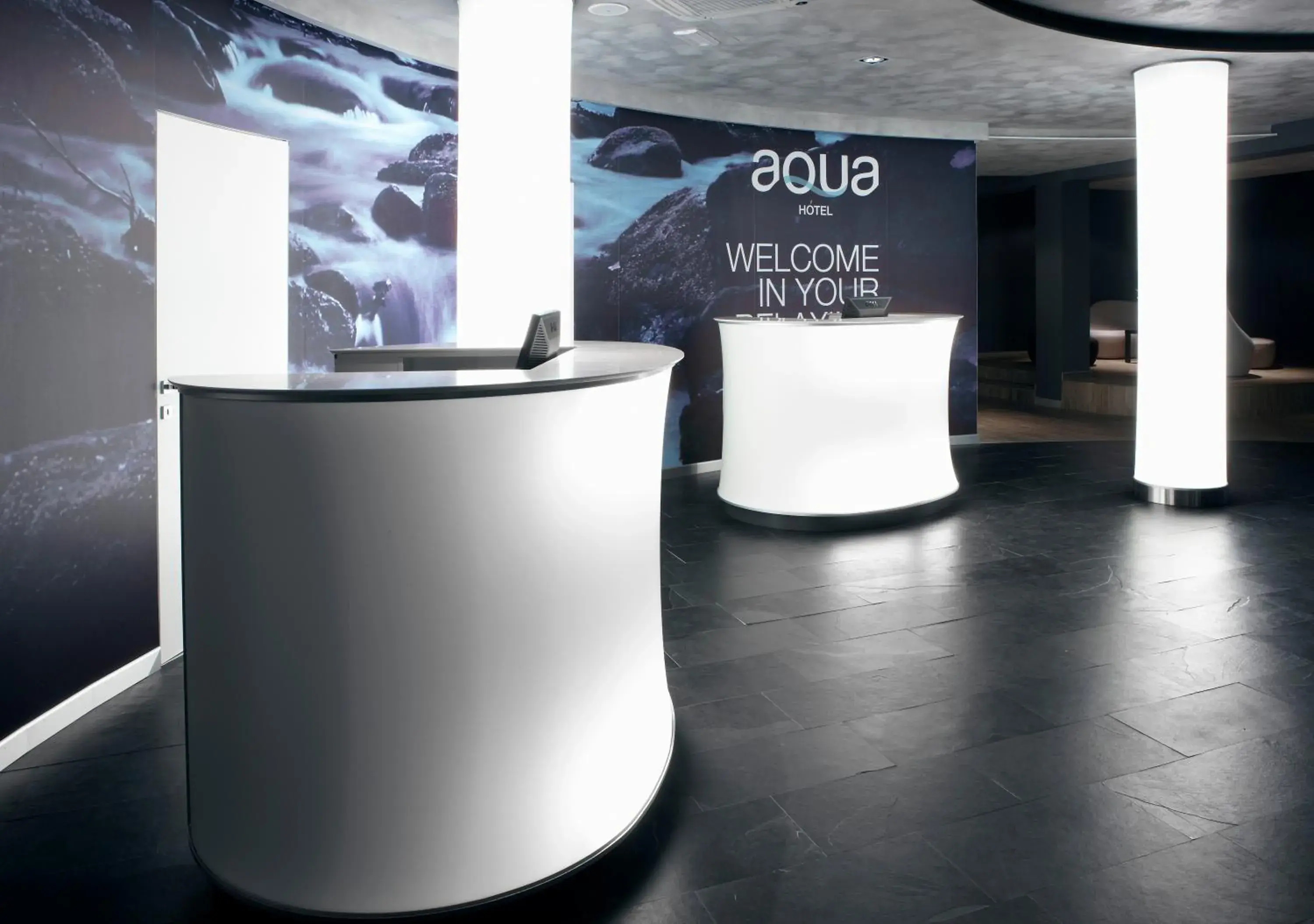 Lobby or reception in Hotel Aqua Lobby or reception in Hotel Aqua