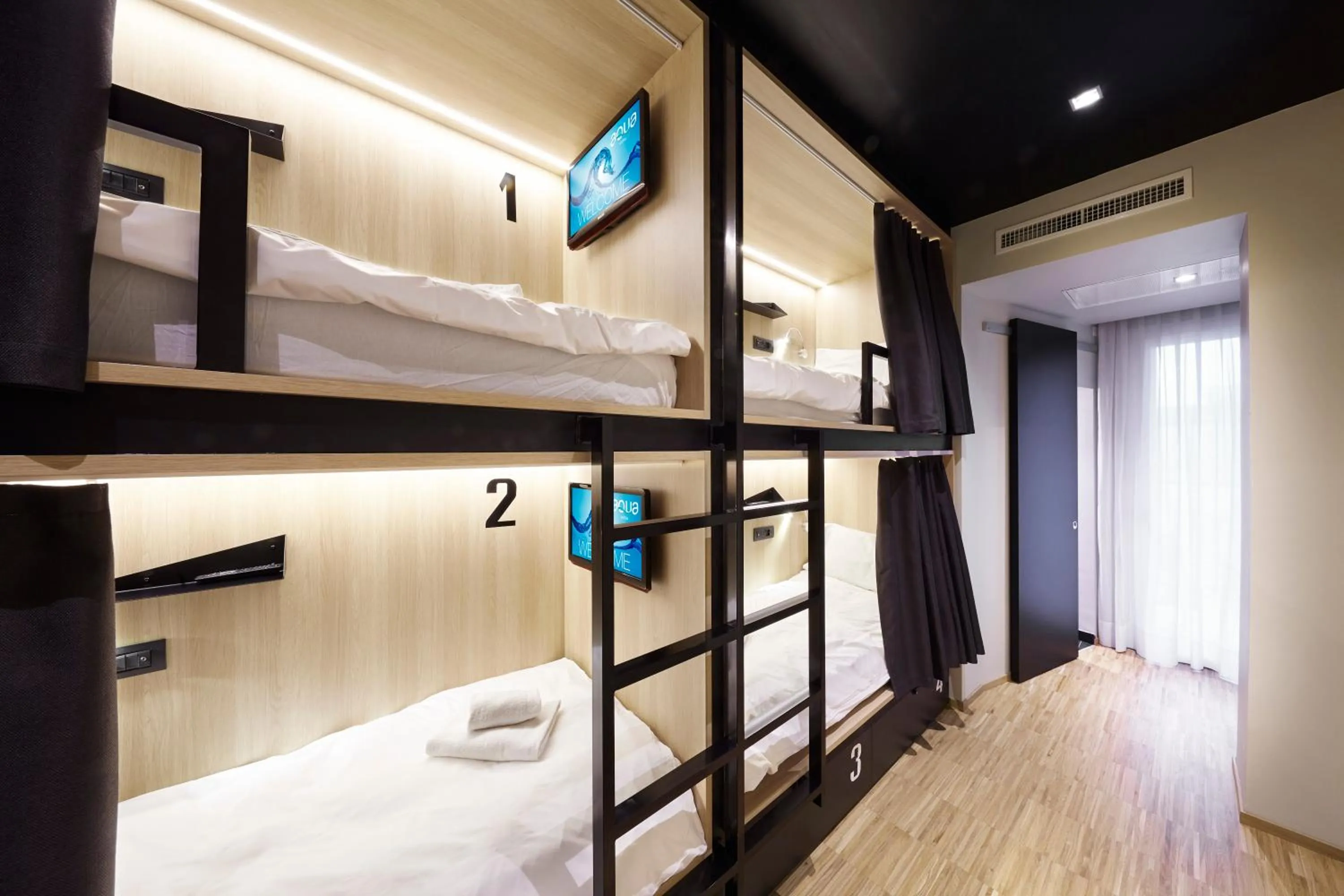Photo of the whole room, Bed in Hotel Aqua
