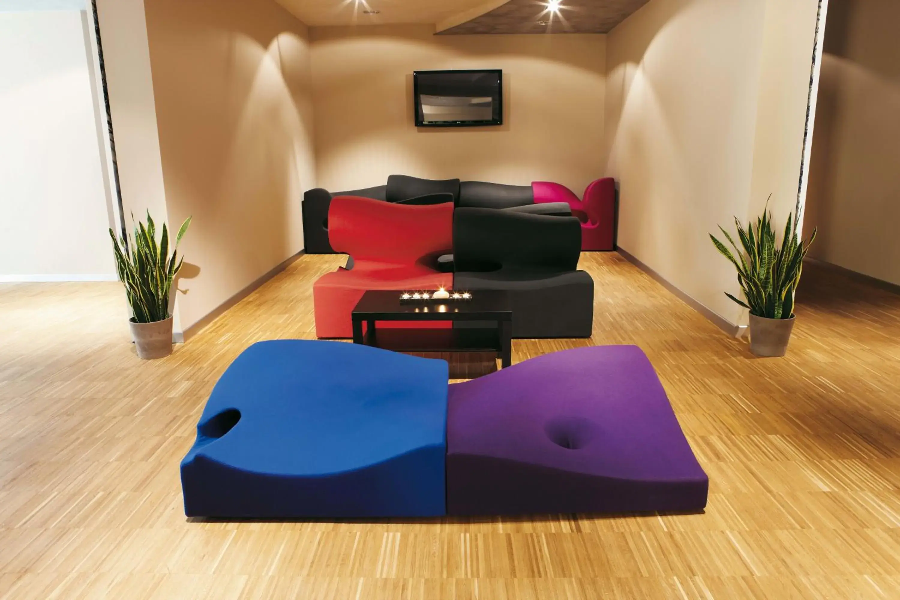 Lobby or reception in Hotel Aqua Lobby or reception in Hotel Aqua