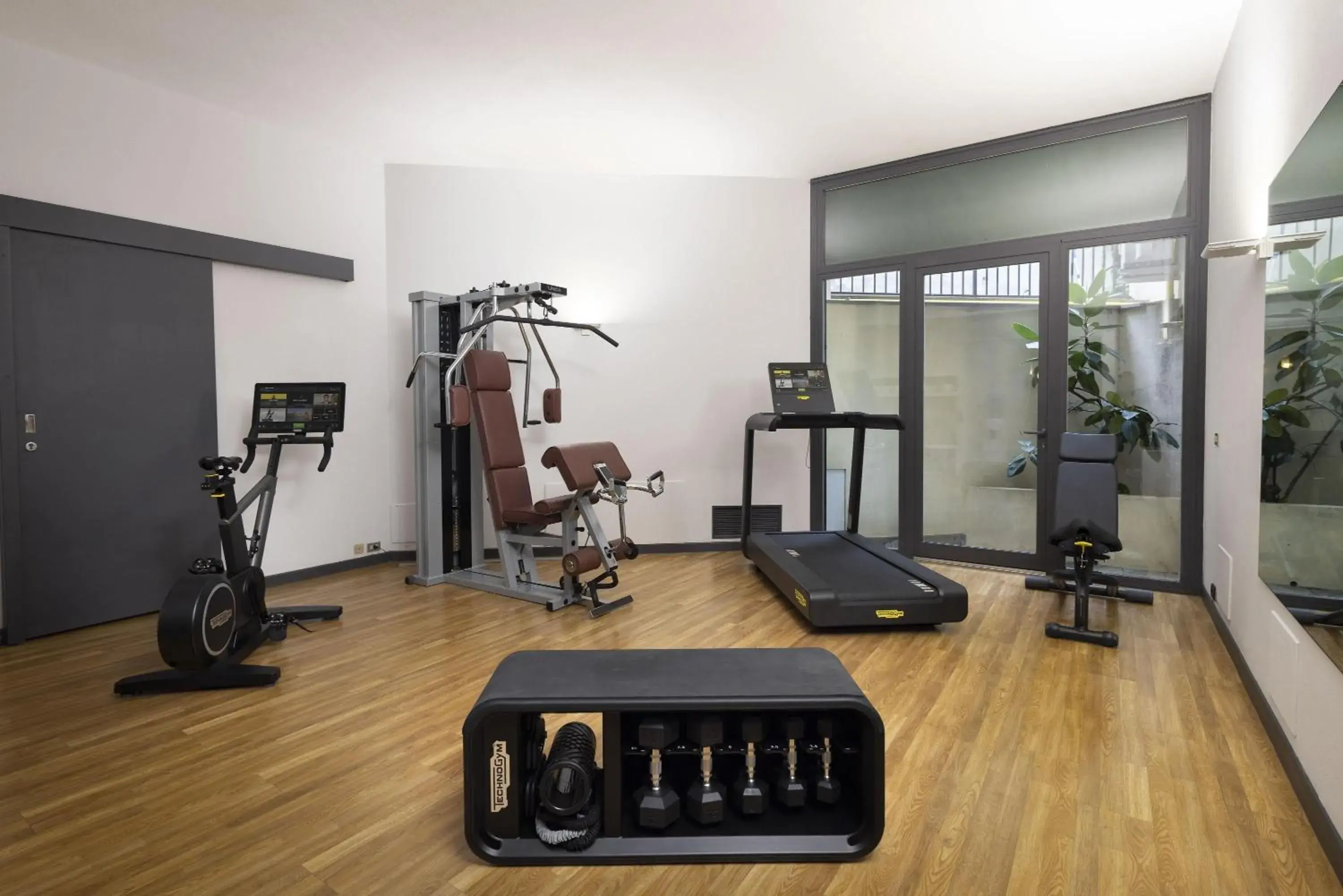 Fitness centre/facilities in Best Western Regina Elena Fitness centre/facilities in Best Western Regina Elena