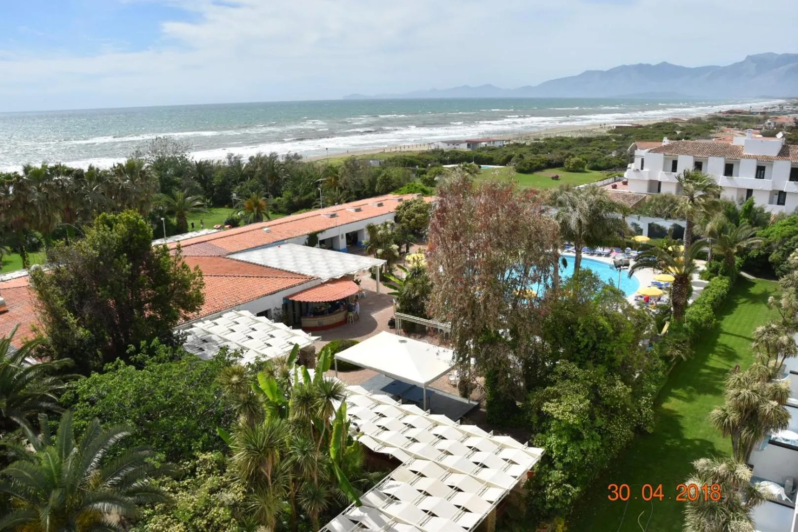 Marina Club Hotel