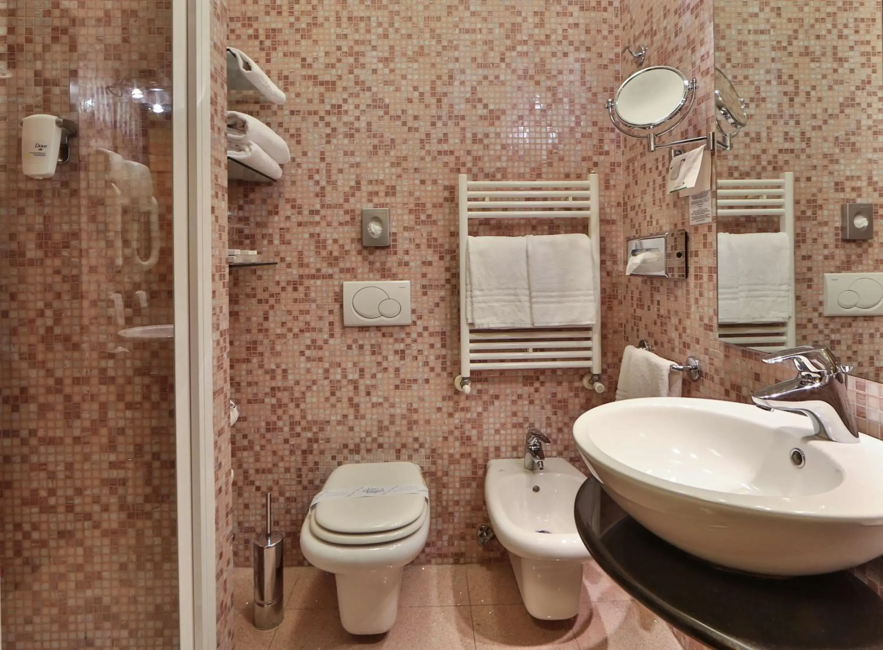 Bathroom in Best Western Plus Hotel Genova Bathroom in Best Western Plus Hotel Genova