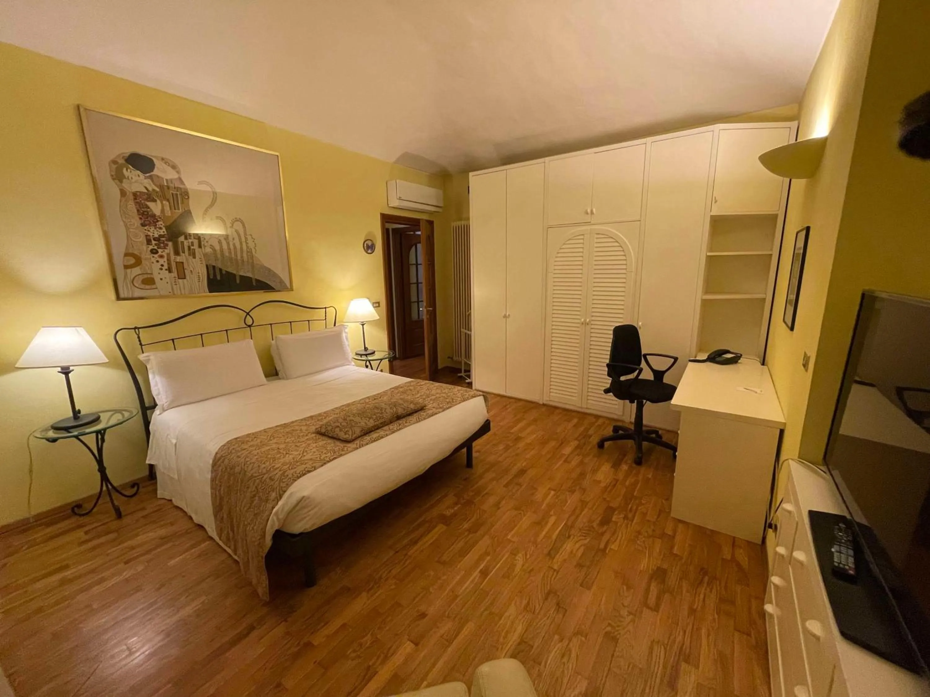 Bedroom, Bed in Best Western Plus Hotel Genova