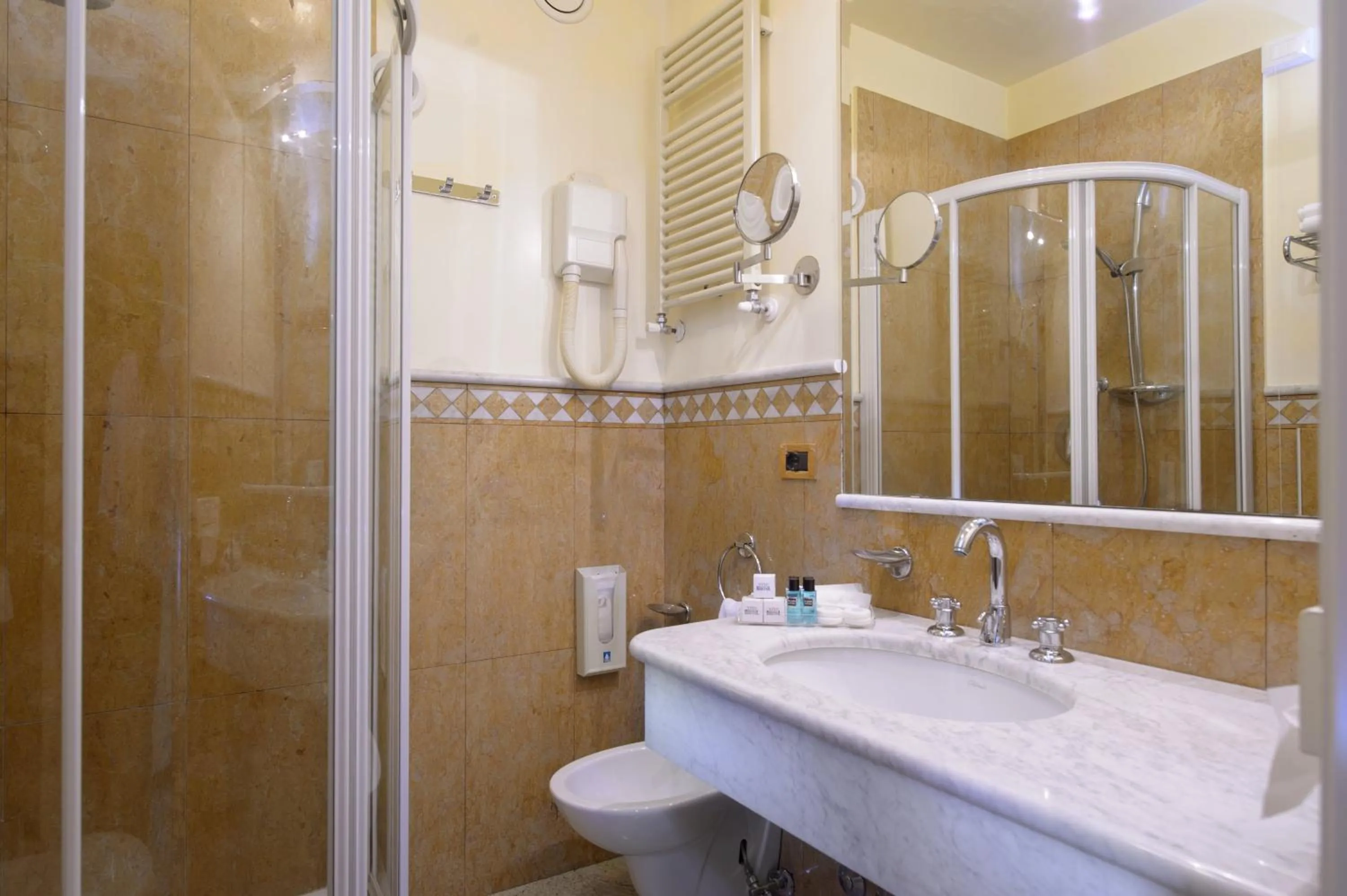 Comfort Double or Twin Room with Balcony and Sea View - single occupancy in Hotel Bristol