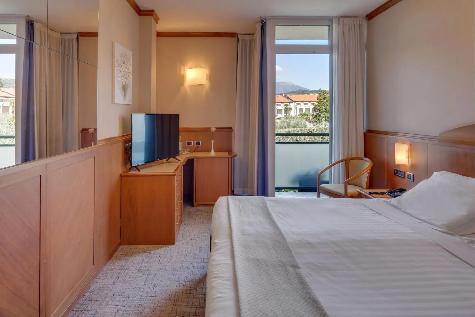 Bedroom, Bed in Hotel Caesius Thermae & Spa Resort