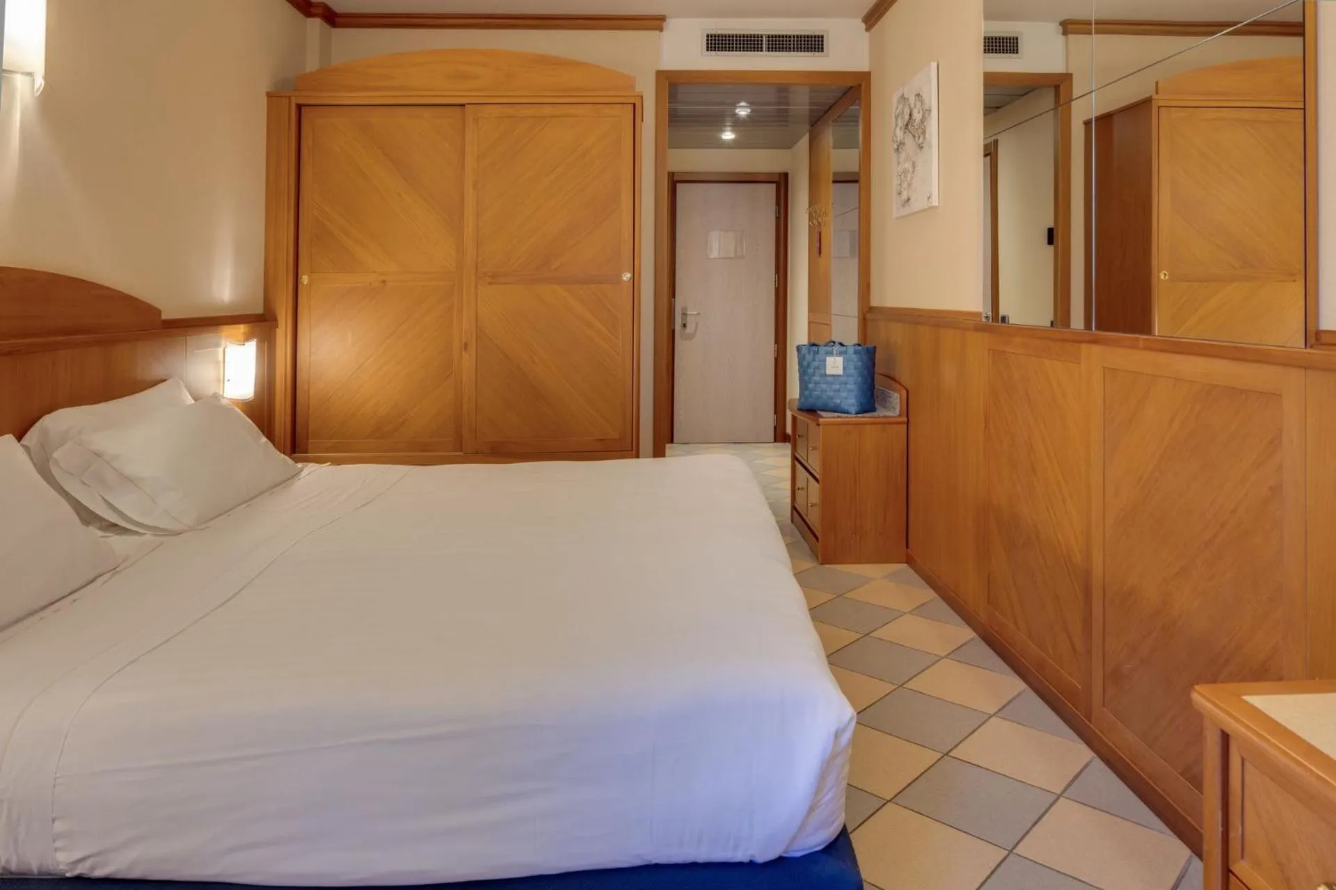 Bedroom, Bed in Hotel Caesius Thermae & Spa Resort