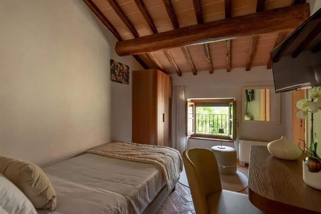 Bedroom, Bed in Borgo Di Celle Bedroom, Bed in Borgo Di Celle