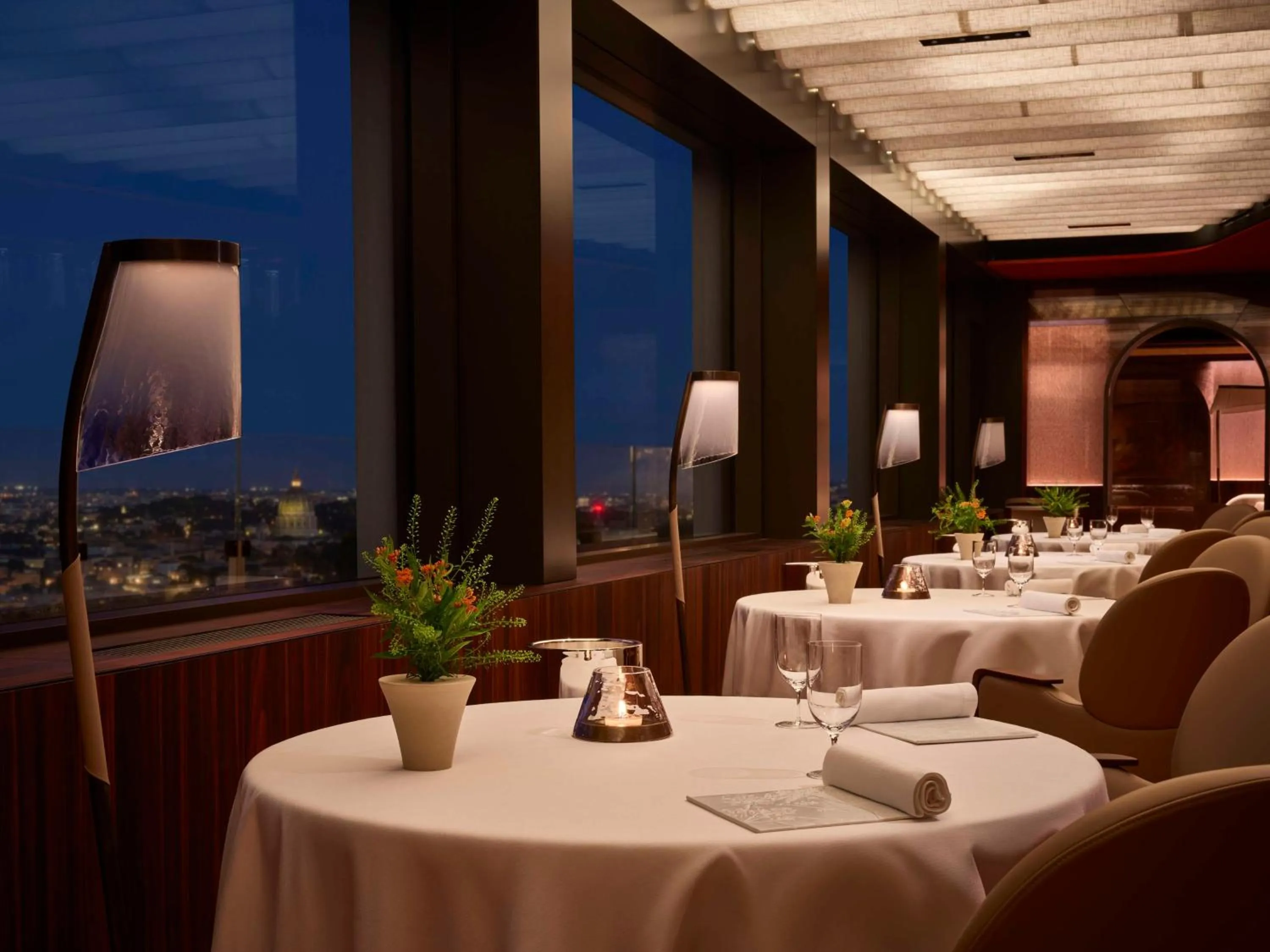 Restaurant/places to eat in Rome Cavalieri, A Waldorf Astoria Hotel