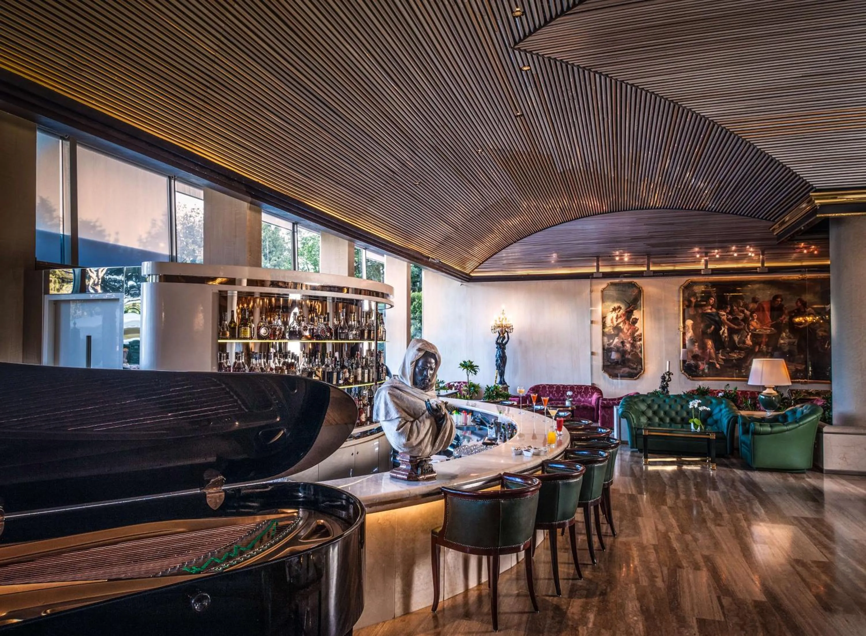 Restaurant/places to eat in Rome Cavalieri, A Waldorf Astoria Hotel