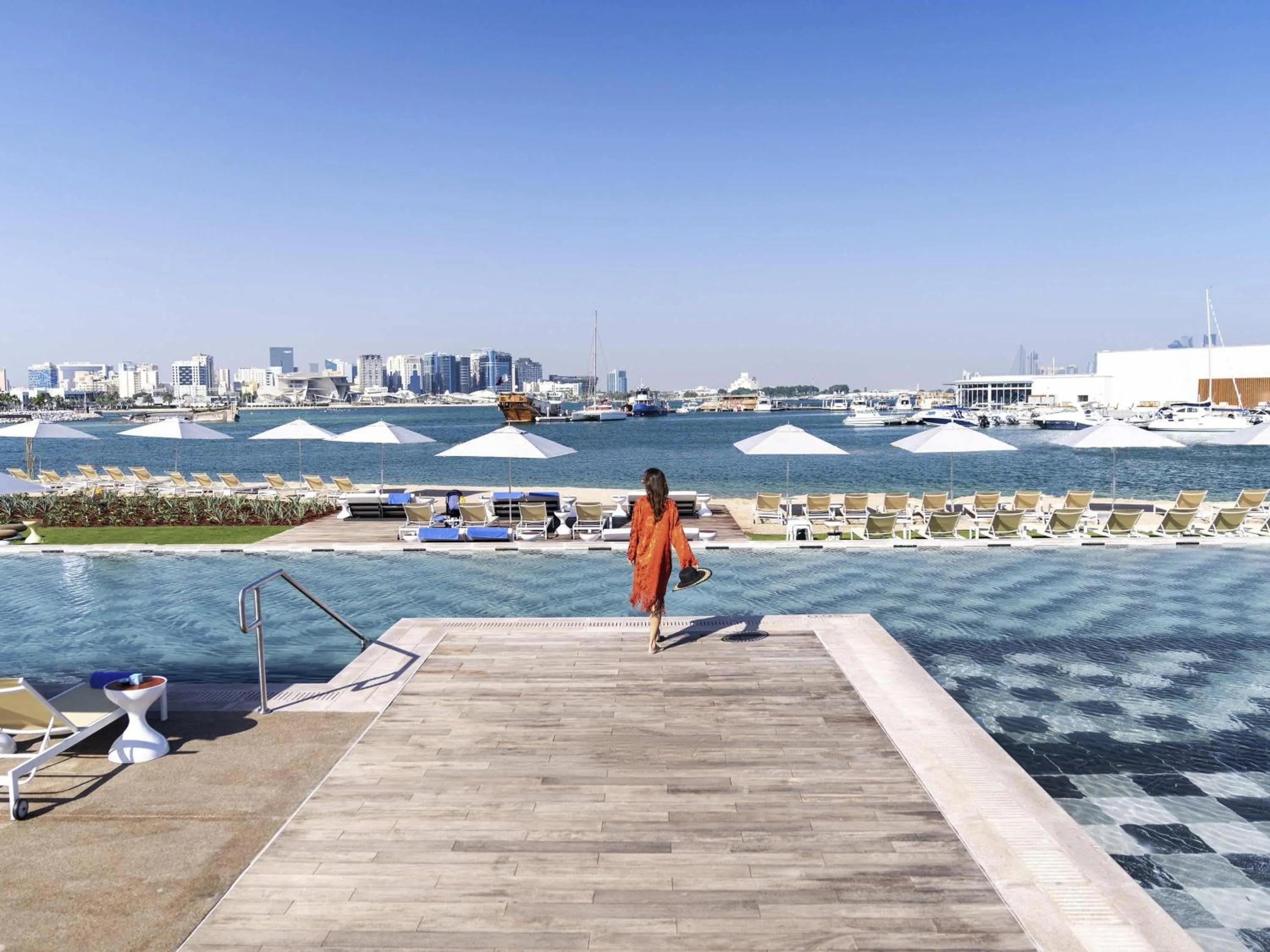 Lounge or bar in Rixos Gulf Hotel Doha